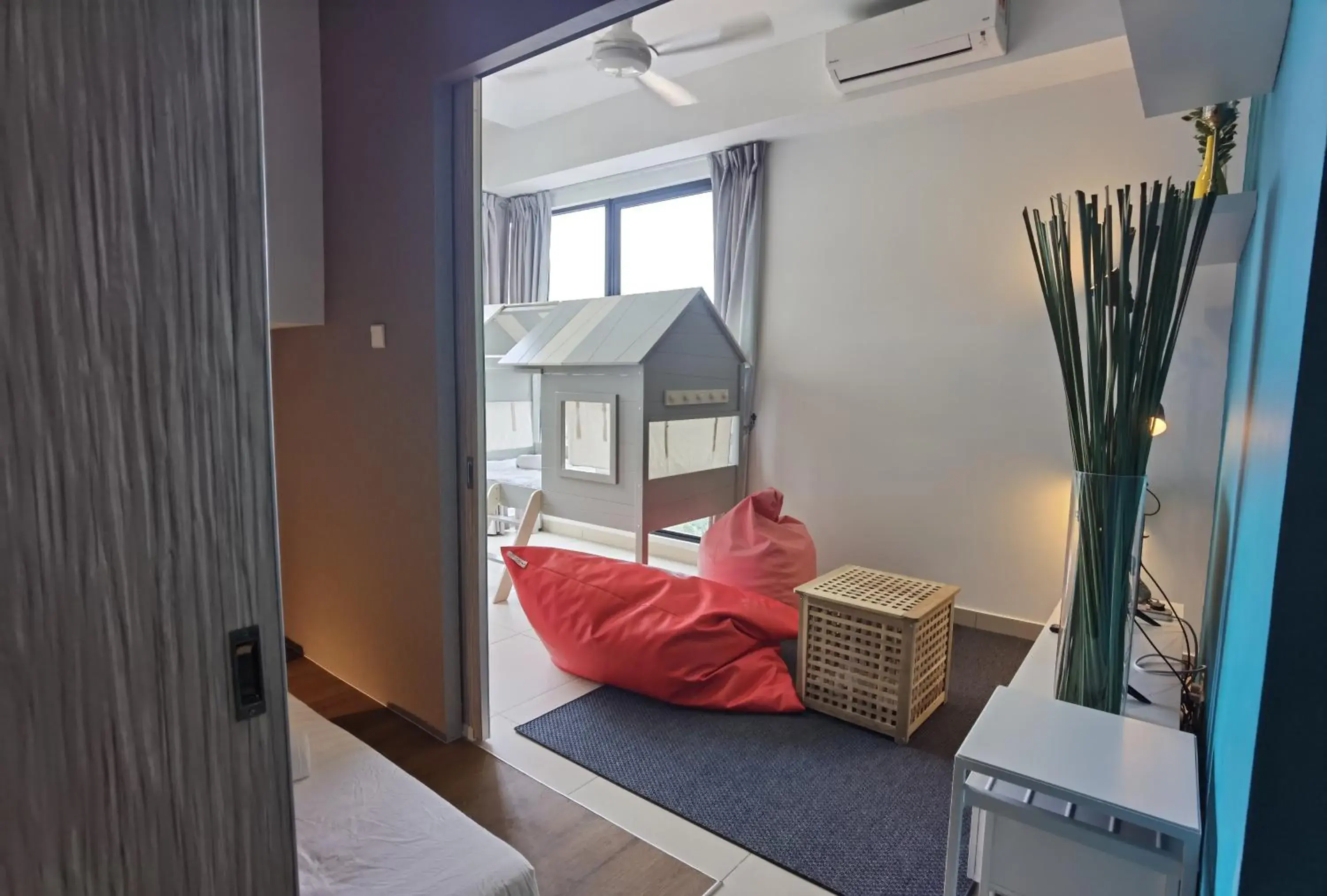 Loft in Master Suite@Midhill Genting Highlands (Free Wi-Fi) Loft in Master Suite@Midhill Genting Highlands (Free Wi-Fi)