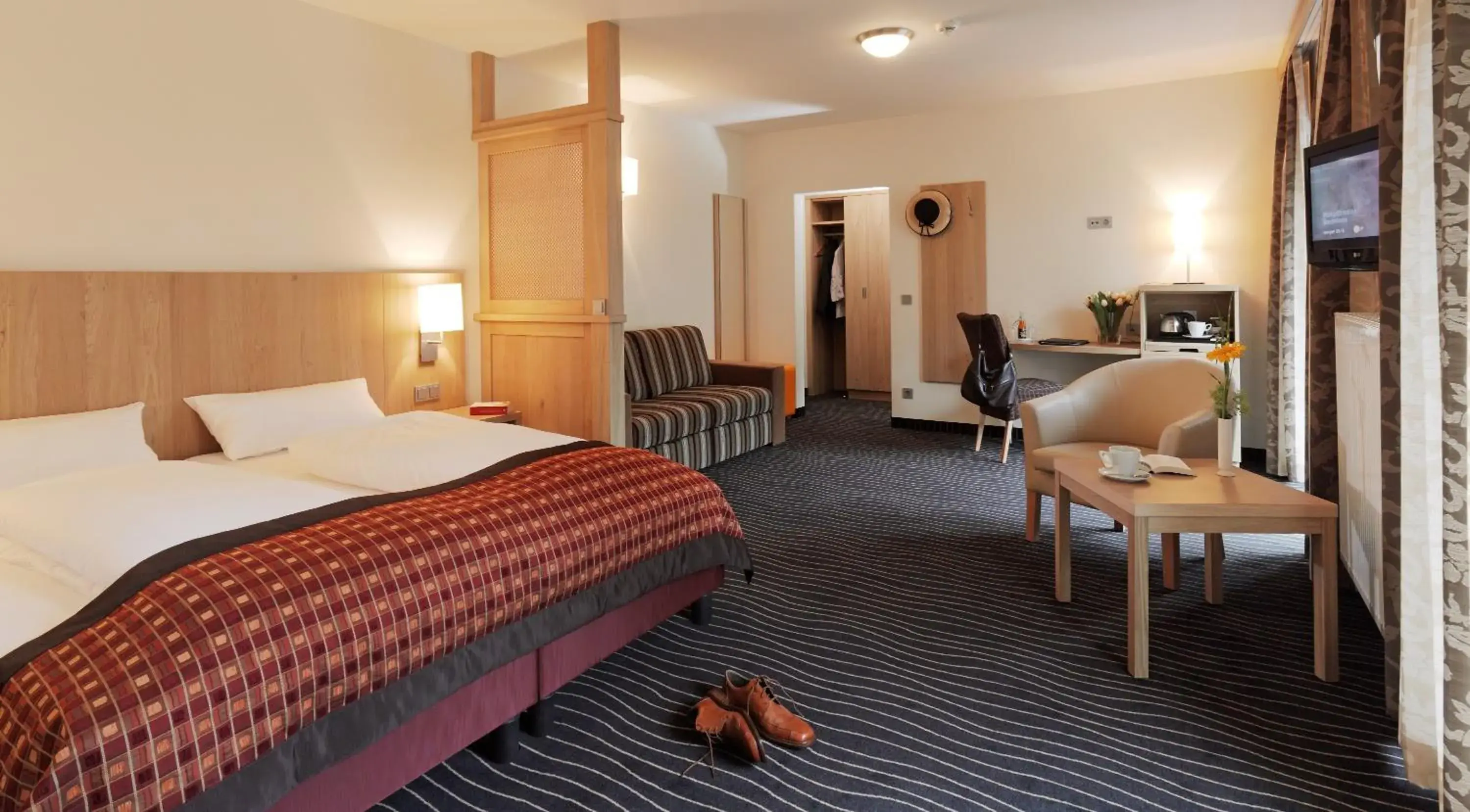 Family Room (4 Adults) in Berghotel Hohe Mark Family Room (4 Adults) in Berghotel Hohe Mark