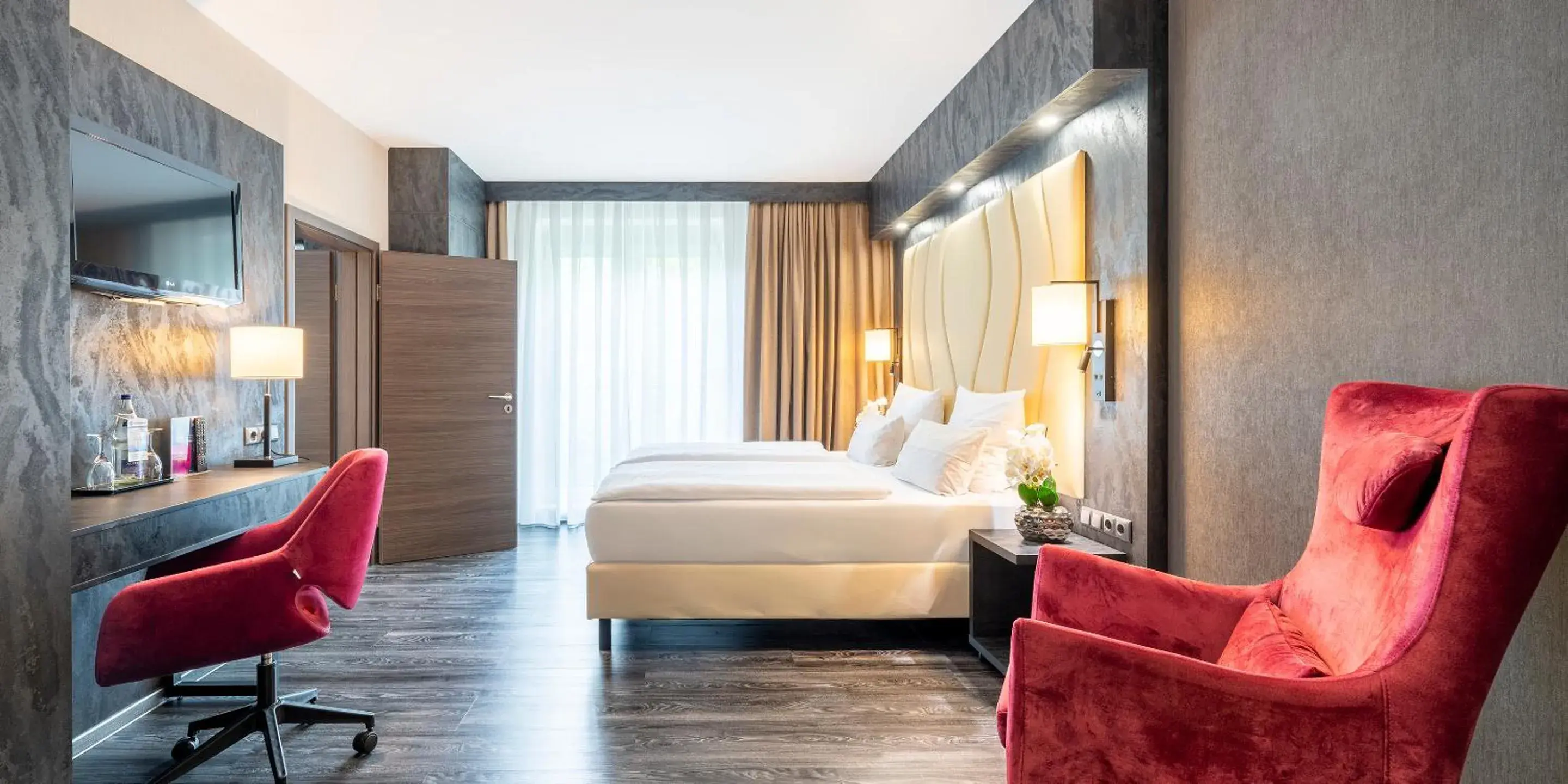 Two-Bedroom Family Room with Four Single Beds - single occupancy in Best Western Hotel Schmoeker-Hof Two-Bedroom Family Room with Four Single Beds - single occupancy in Best Western Hotel Schmoeker-Hof