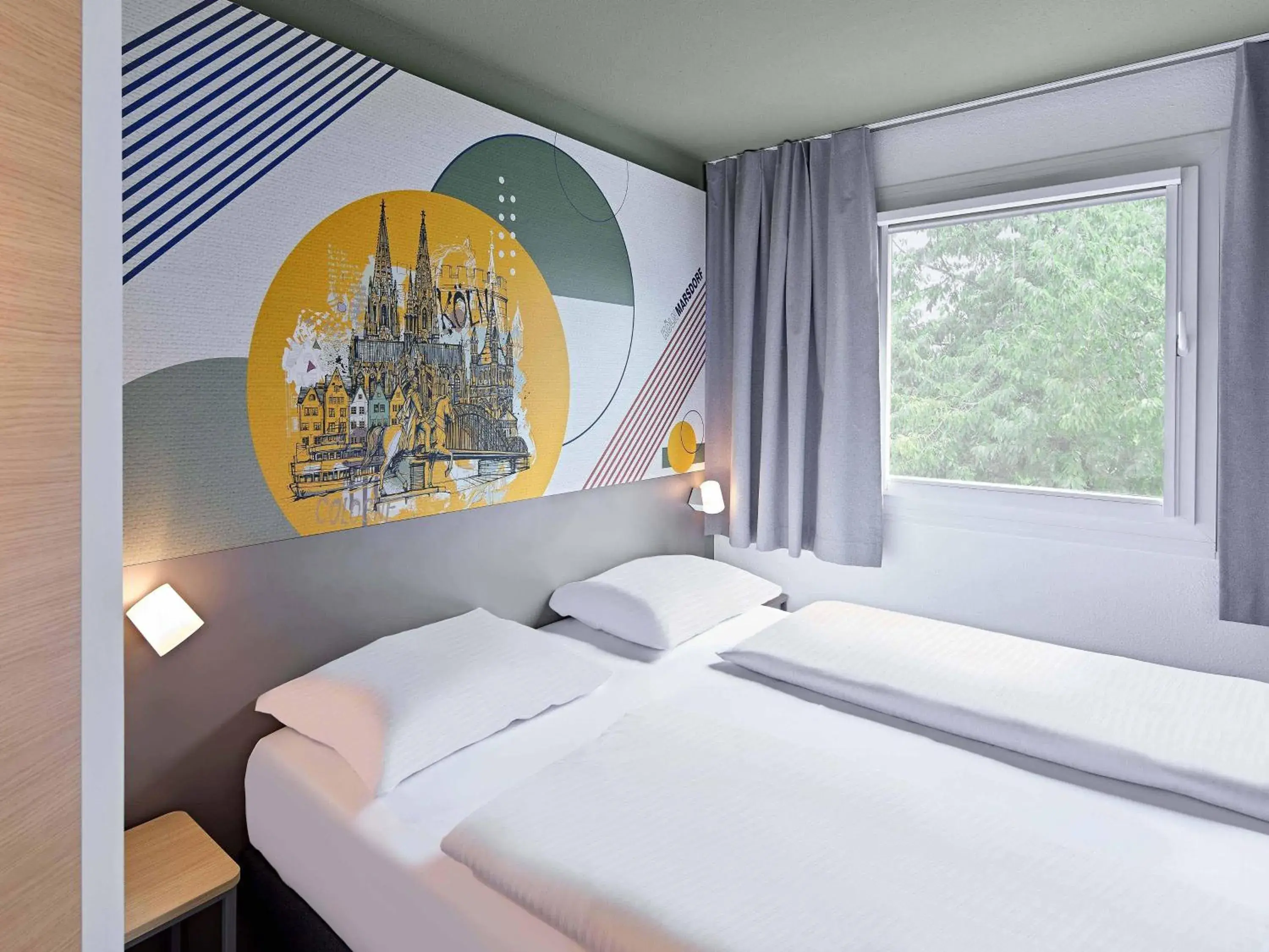 Standard Double Room in B&B HOTEL Köln-Marsdorf Standard Double Room in B&B HOTEL Köln-Marsdorf