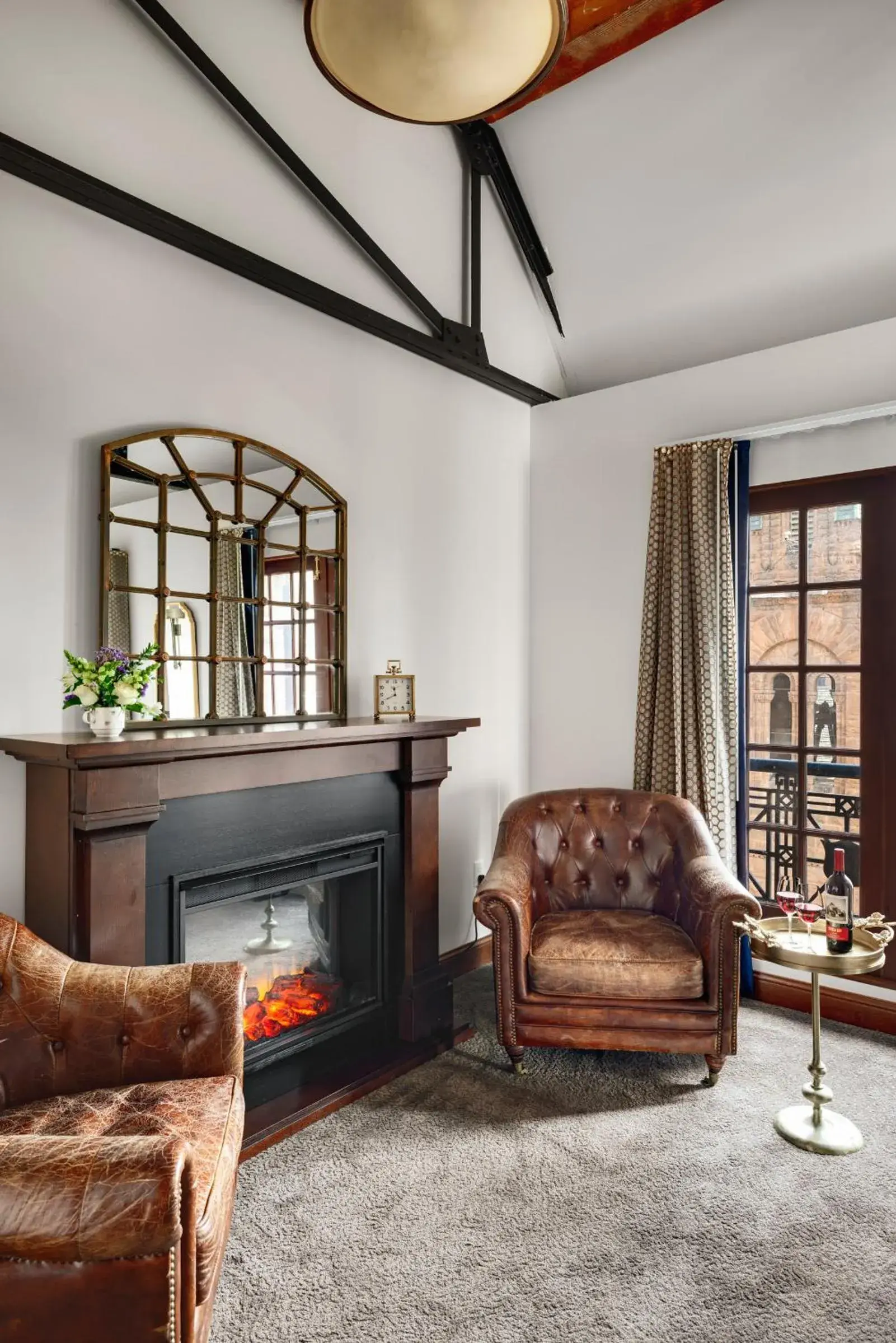 Suite with City View in Celeste of St Paul Suite with City View in Celeste of St Paul