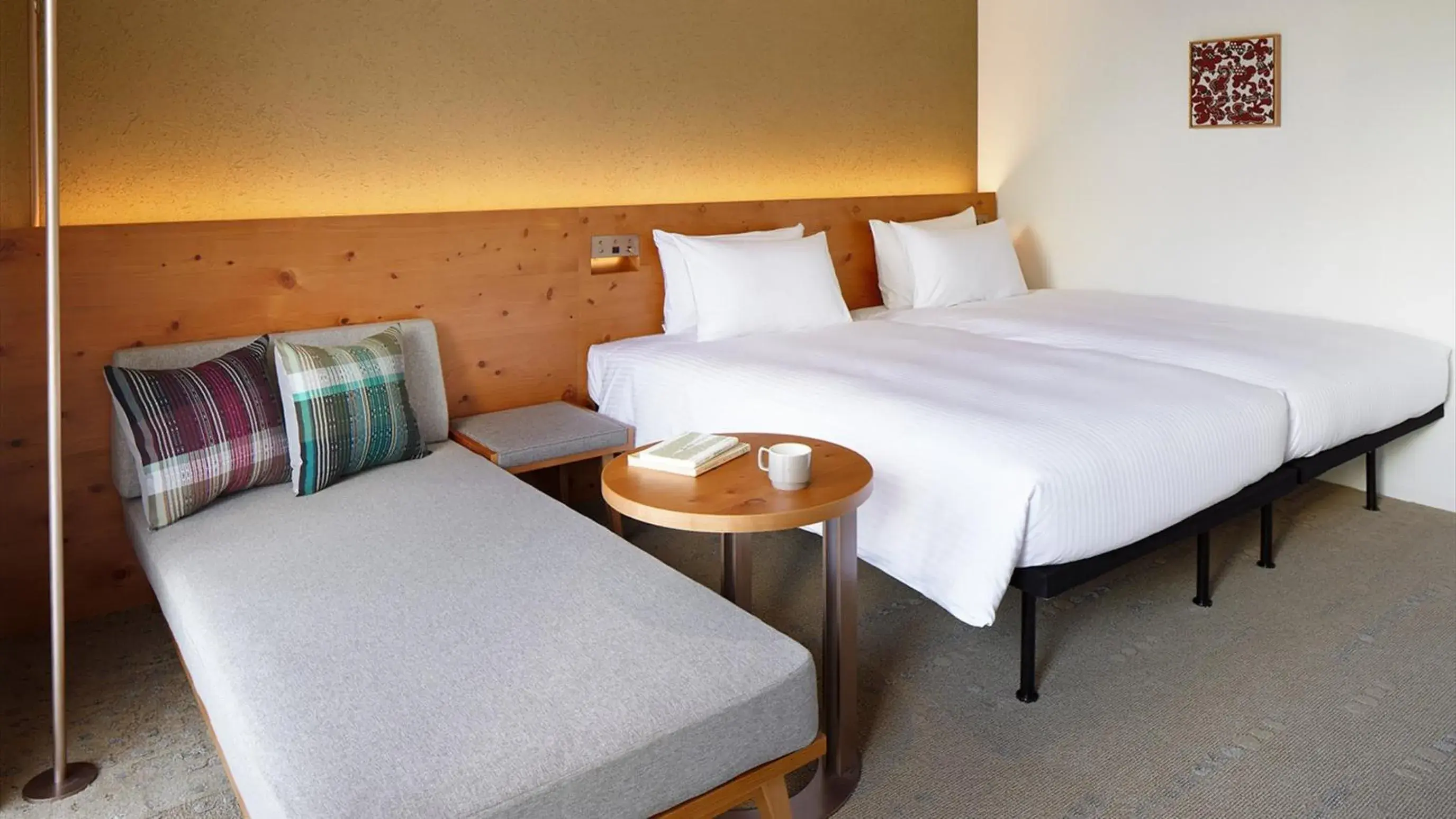 Twin Room (high floor, with 1 sofa bed) in HOTEL STRATA NAHA Twin Room (high floor, with 1 sofa bed) in HOTEL STRATA NAHA