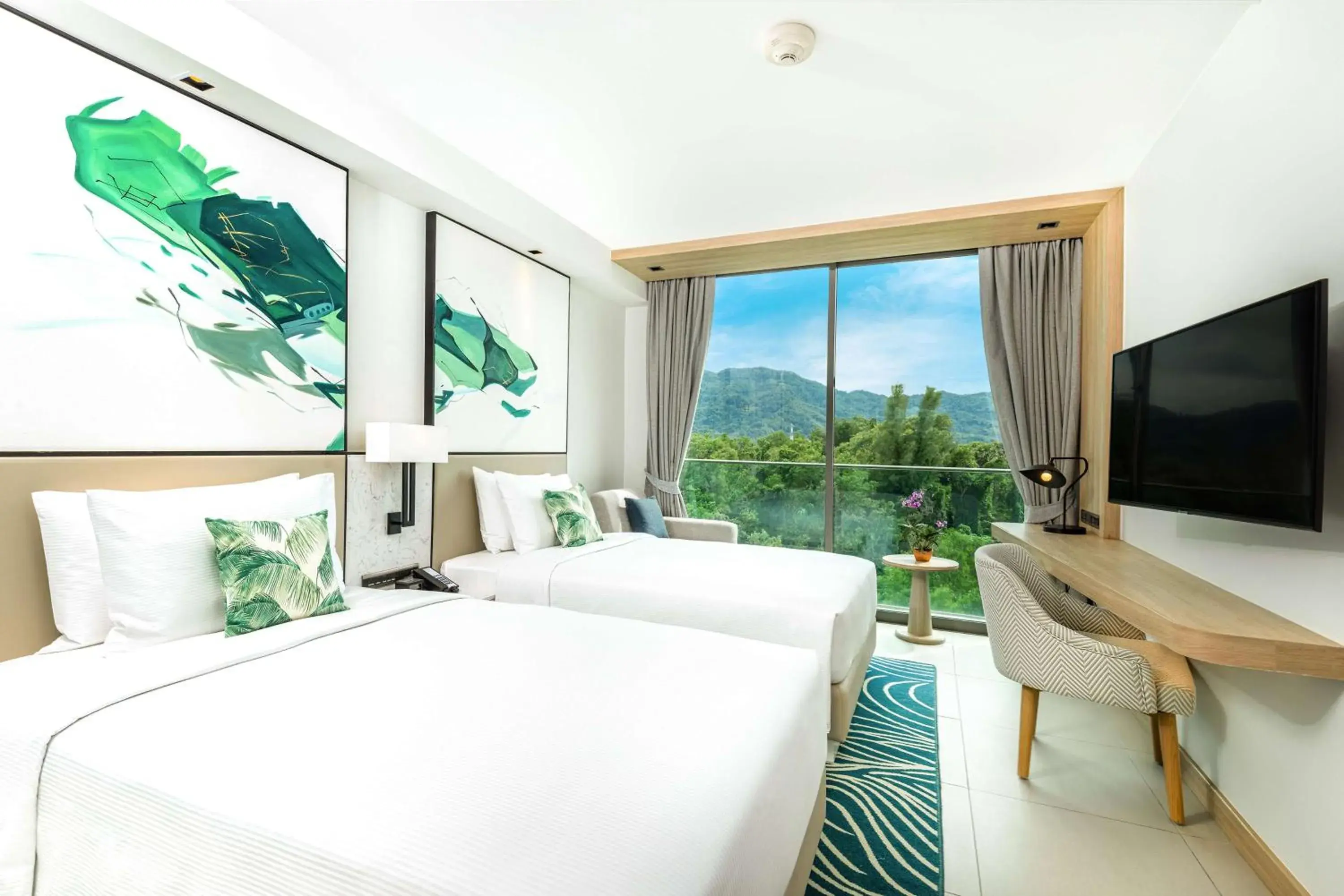 Deluxe Room with One Twin Bed - Mountain View in Hilton Garden Inn Phuket Bang Tao Deluxe Room with One Twin Bed - Mountain View in Hilton Garden Inn Phuket Bang Tao