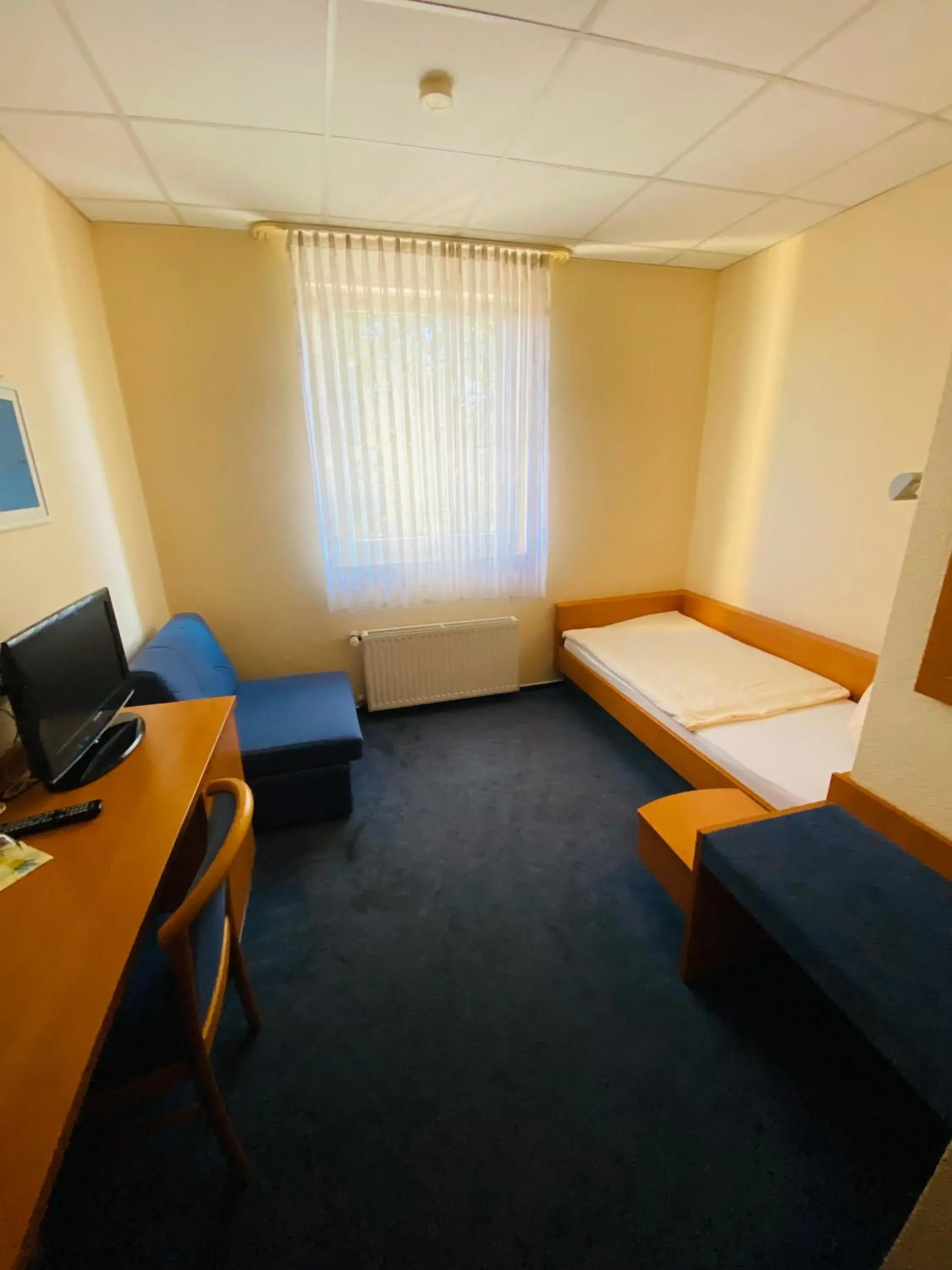 Single Room - single occupancy in Hotel Montan Single Room - single occupancy in Hotel Montan