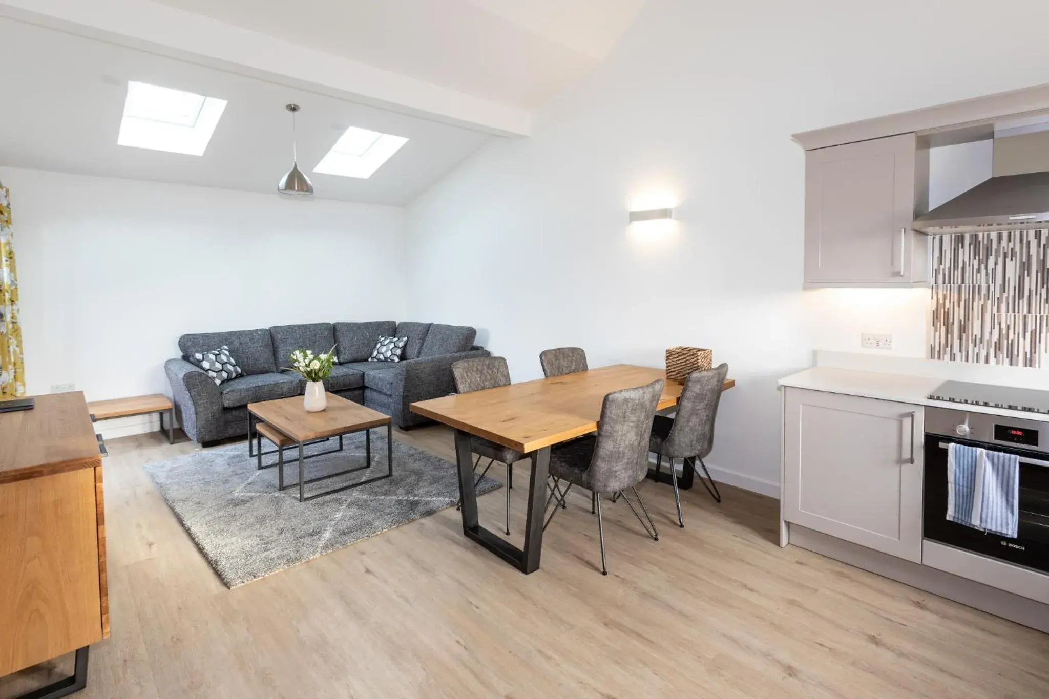 Two-Bedroom Cottage in The Yard @ Pringle Farm Two-Bedroom Cottage in The Yard @ Pringle Farm