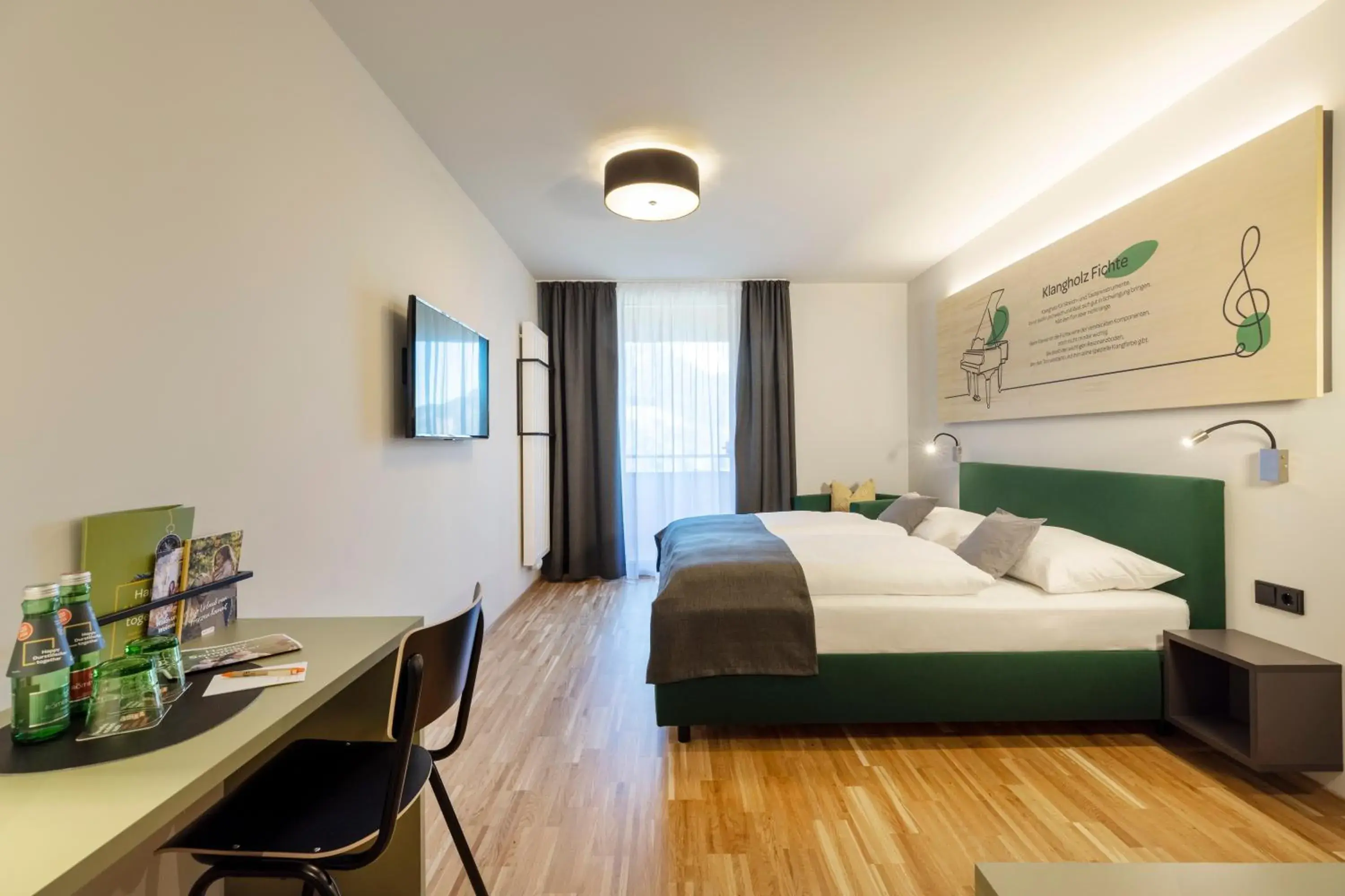 Double Room with Balcony in JUFA Hotel Laterns - Klangholzhus Double Room with Balcony in JUFA Hotel Laterns - Klangholzhus