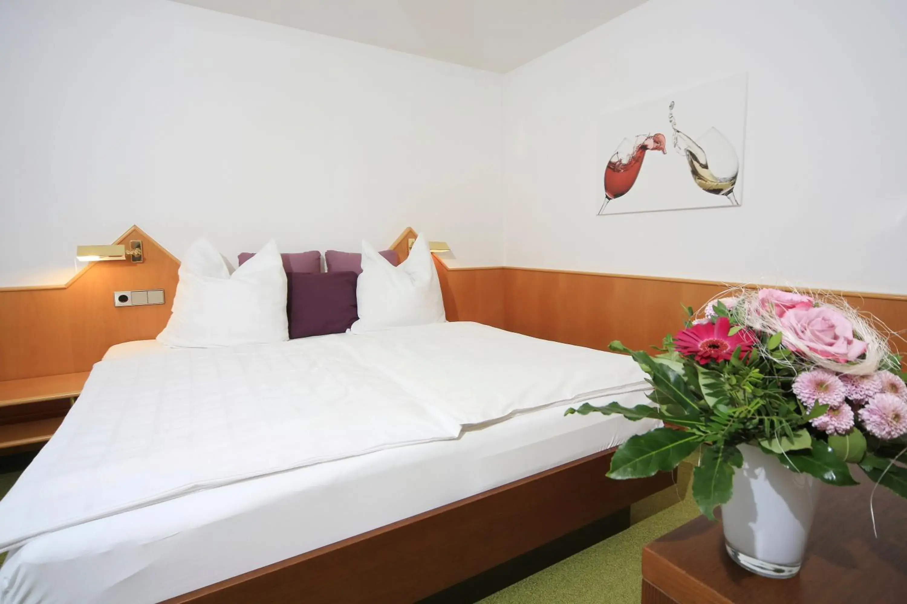 Queen Room - single occupancy in Landidyll Hotel Lamm Queen Room - single occupancy in Landidyll Hotel Lamm