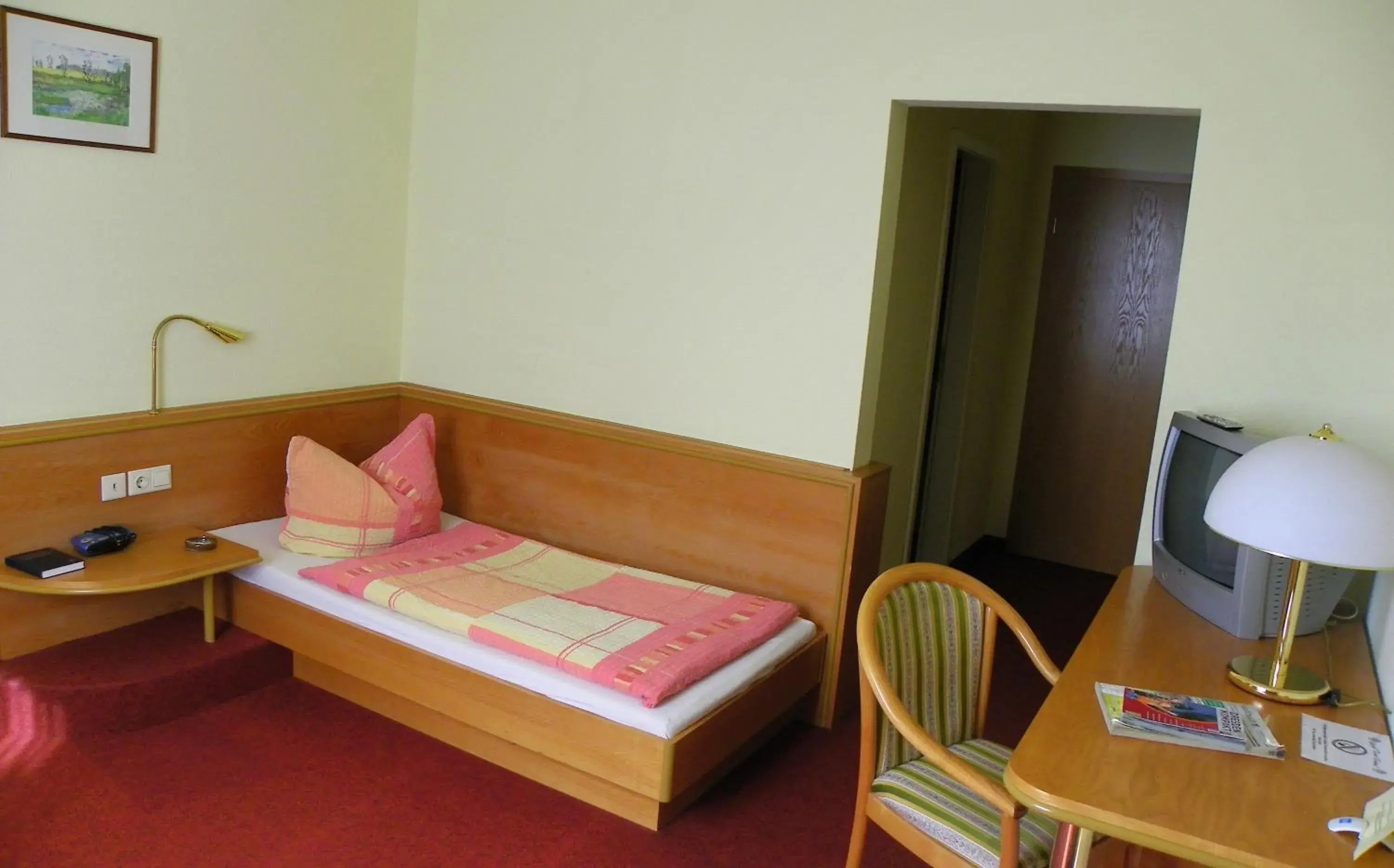 Single Room in Hotel Zwei Linden Single Room in Hotel Zwei Linden