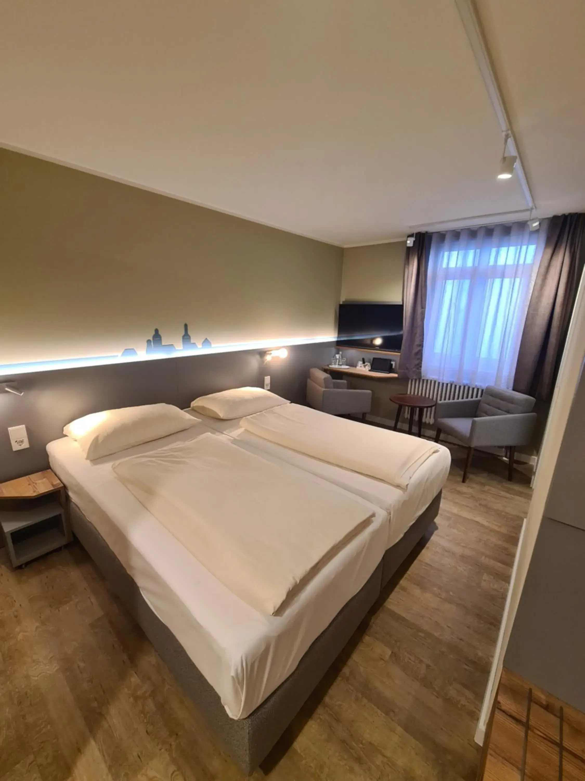 Double or Twin Room - single occupancy in Stadthotel Engel Double or Twin Room - single occupancy in Stadthotel Engel