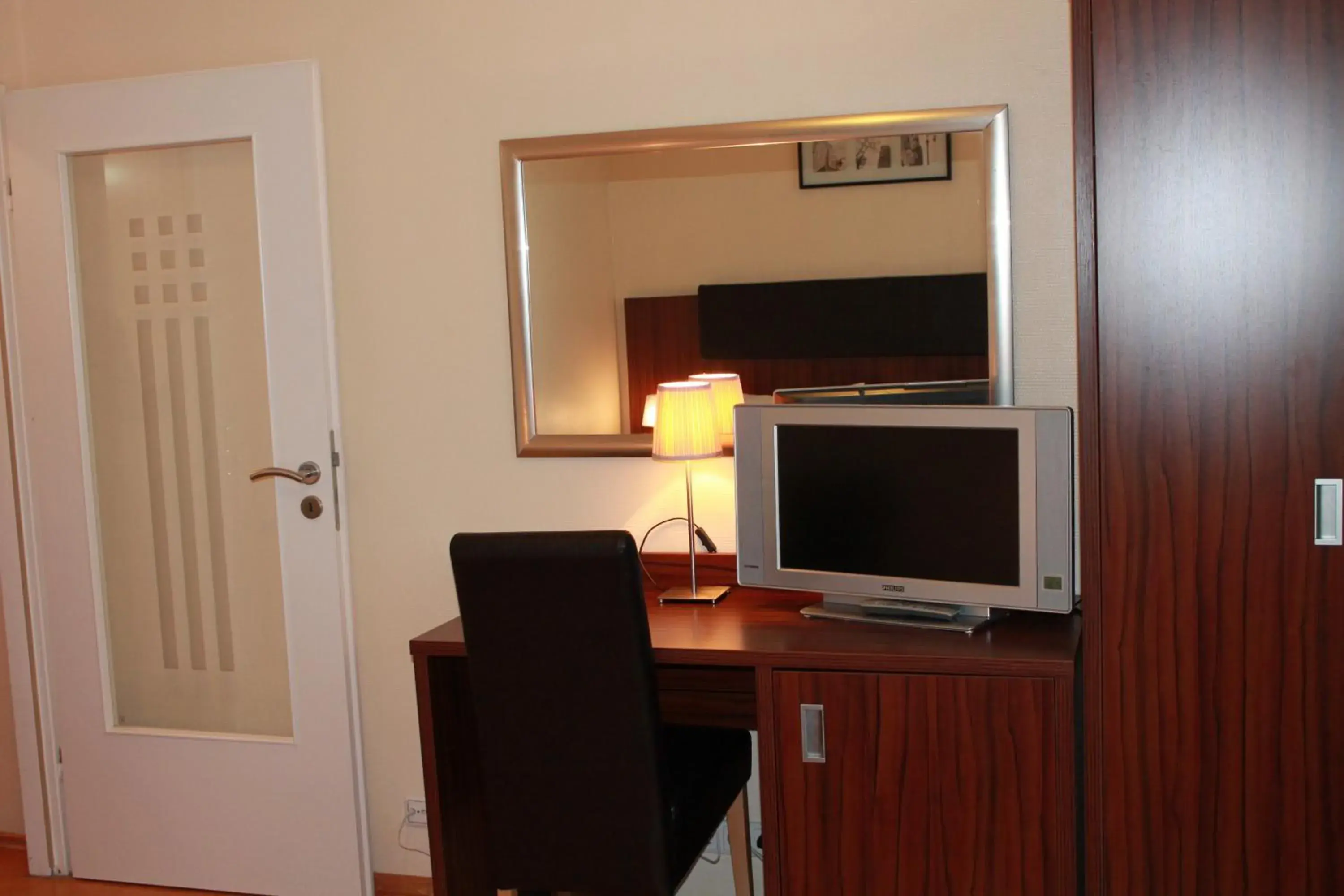 Double Room - single occupancy in City Hotel Mercator Double Room - single occupancy in City Hotel Mercator