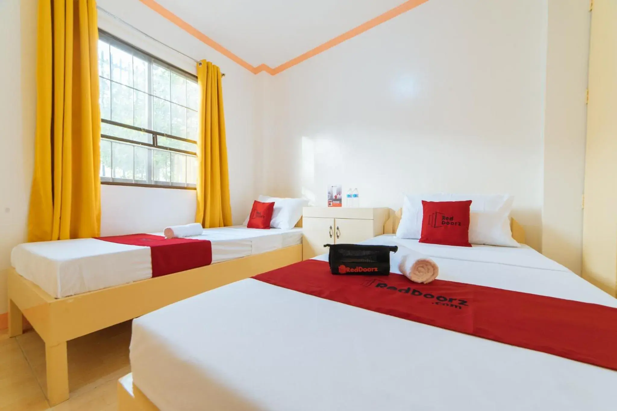 Suite in RedDoorz @ Q Abeto Street Mandurriao Suite in RedDoorz @ Q Abeto Street Mandurriao