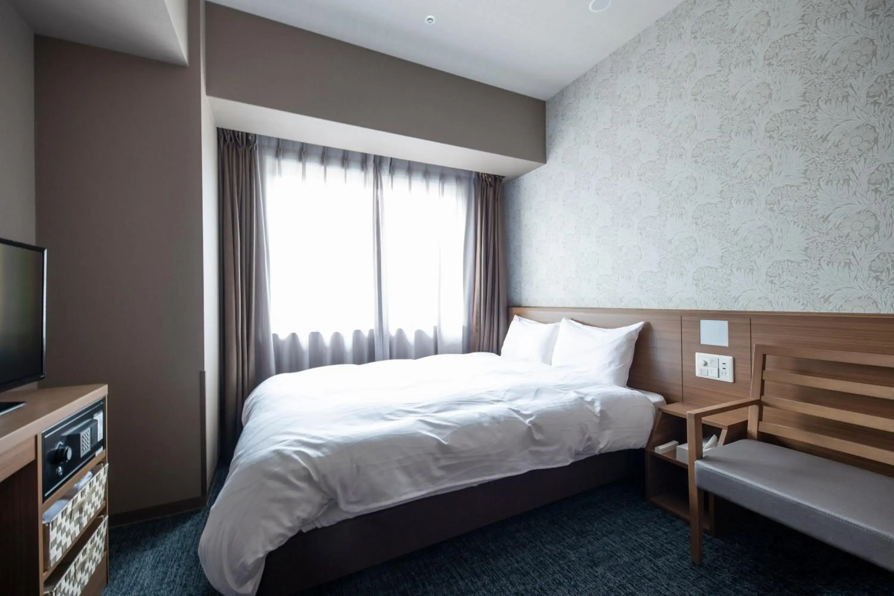 Adjoining Double Room ( 2 Separate Side by Side Double Room ) in Dormy Inn Kobe Motomachi Natural Hot Springs Adjoining Double Room ( 2 Separate Side by Side Double Room ) in Dormy Inn Kobe Motomachi Natural Hot Springs