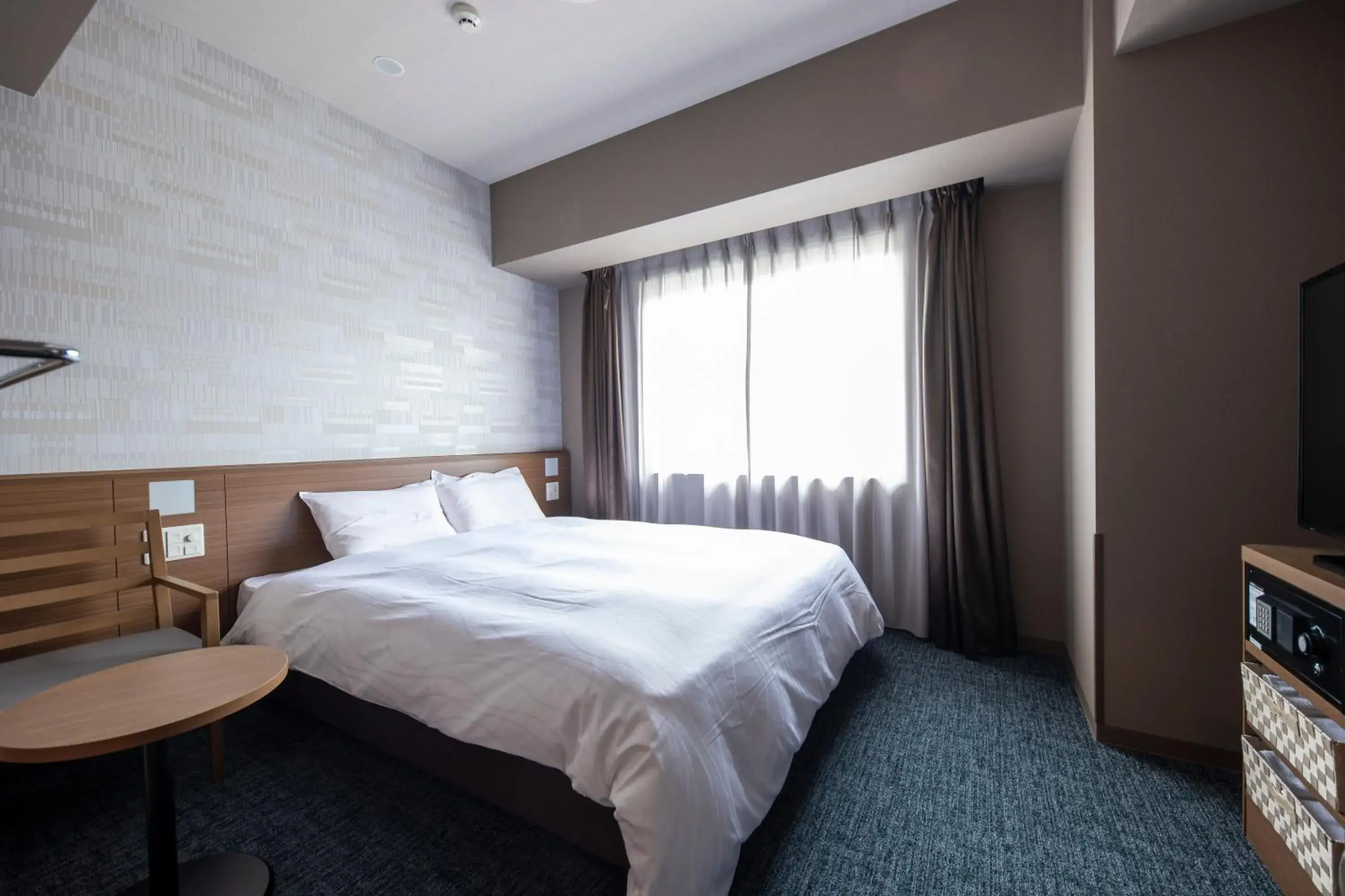 Standard Queen Room - High Floor in Dormy Inn Kobe Motomachi Natural Hot Springs Standard Queen Room - High Floor in Dormy Inn Kobe Motomachi Natural Hot Springs