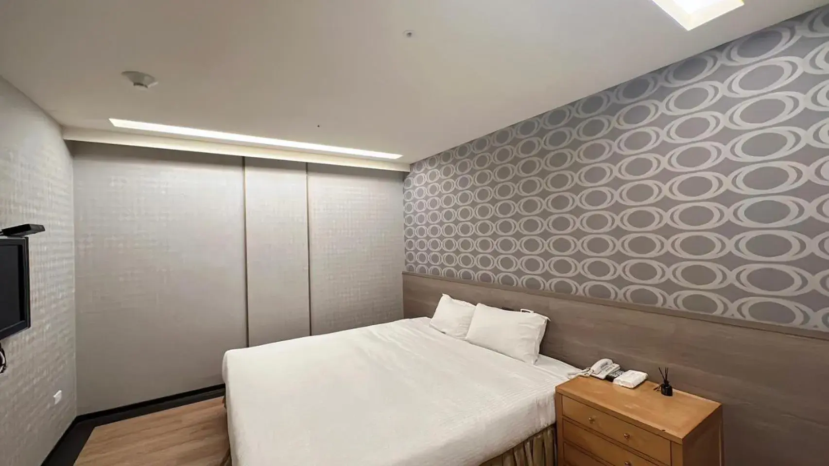 Crystal City Hotel Crystal City Hotel