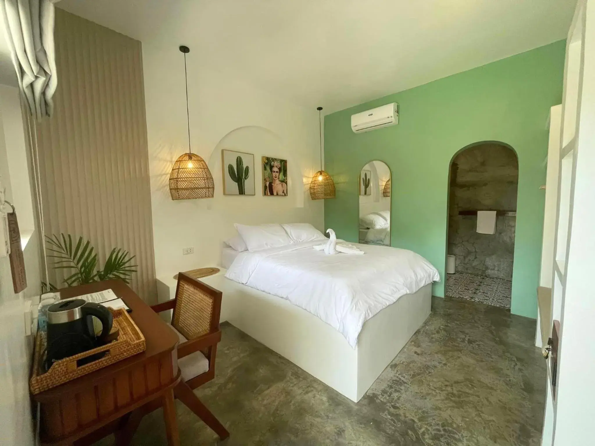 Superior Queen Room in MAAYONG HOSTEL Superior Queen Room in MAAYONG HOSTEL