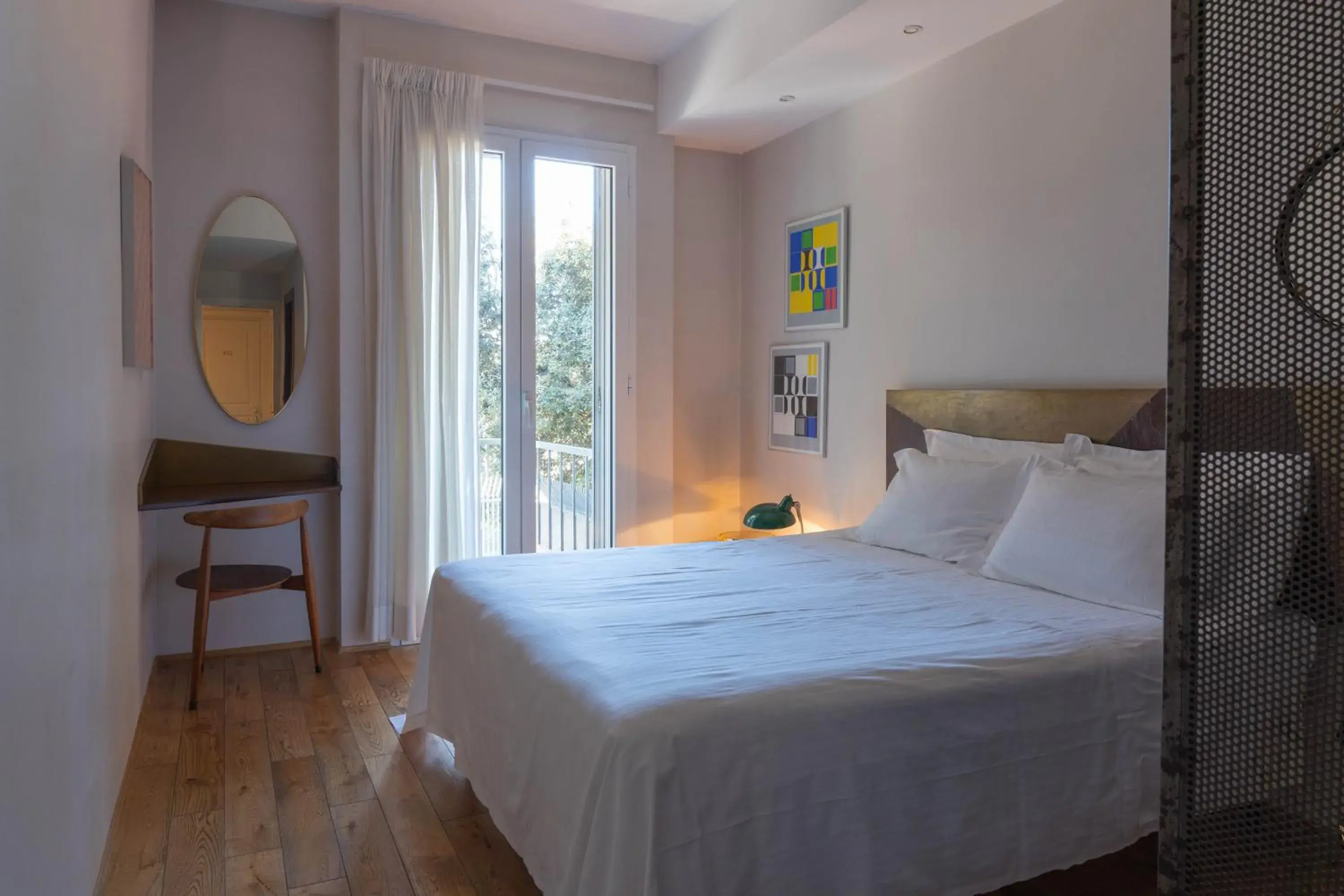 Basic Double or Twin Room in Boutique Hotel Trieste - Adults Only Basic Double or Twin Room in Boutique Hotel Trieste - Adults Only