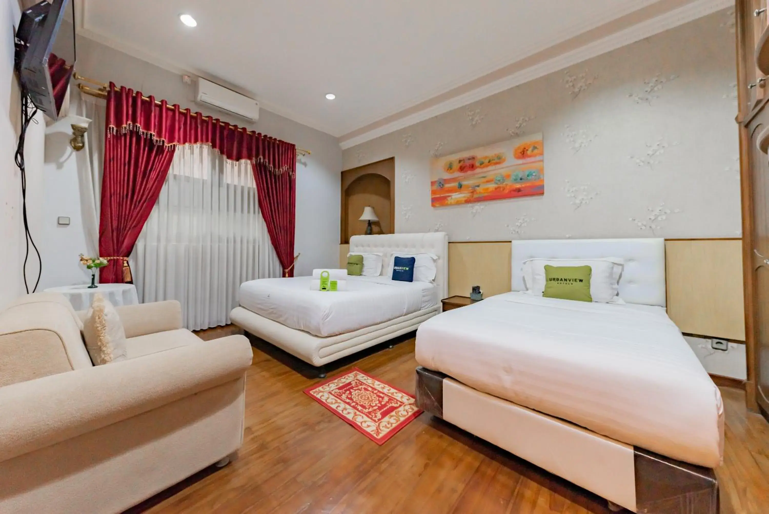 Suite in Urbanview Hotel Villa Surya Bandung Suite in Urbanview Hotel Villa Surya Bandung