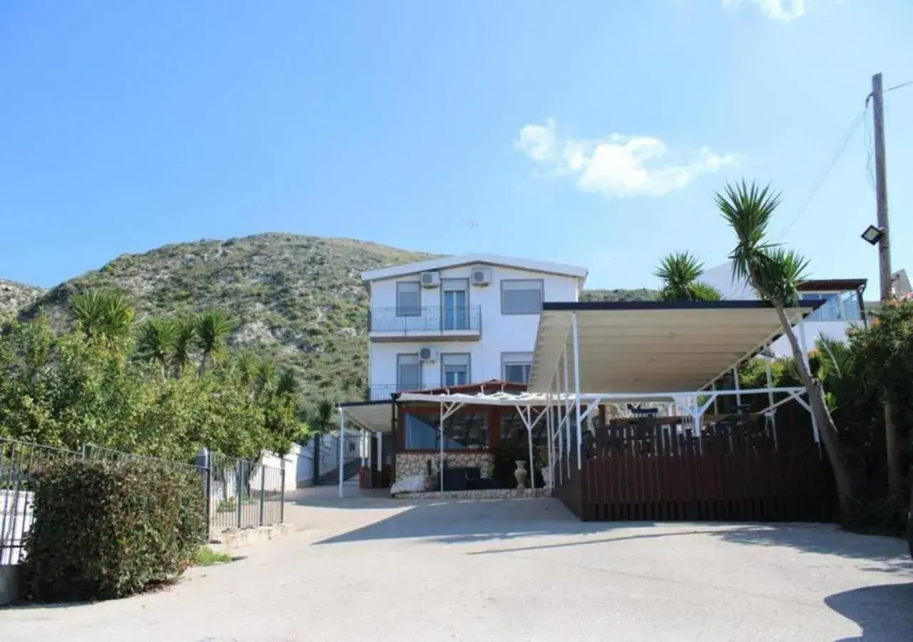 La Corte di Sofia La Corte di Sofia