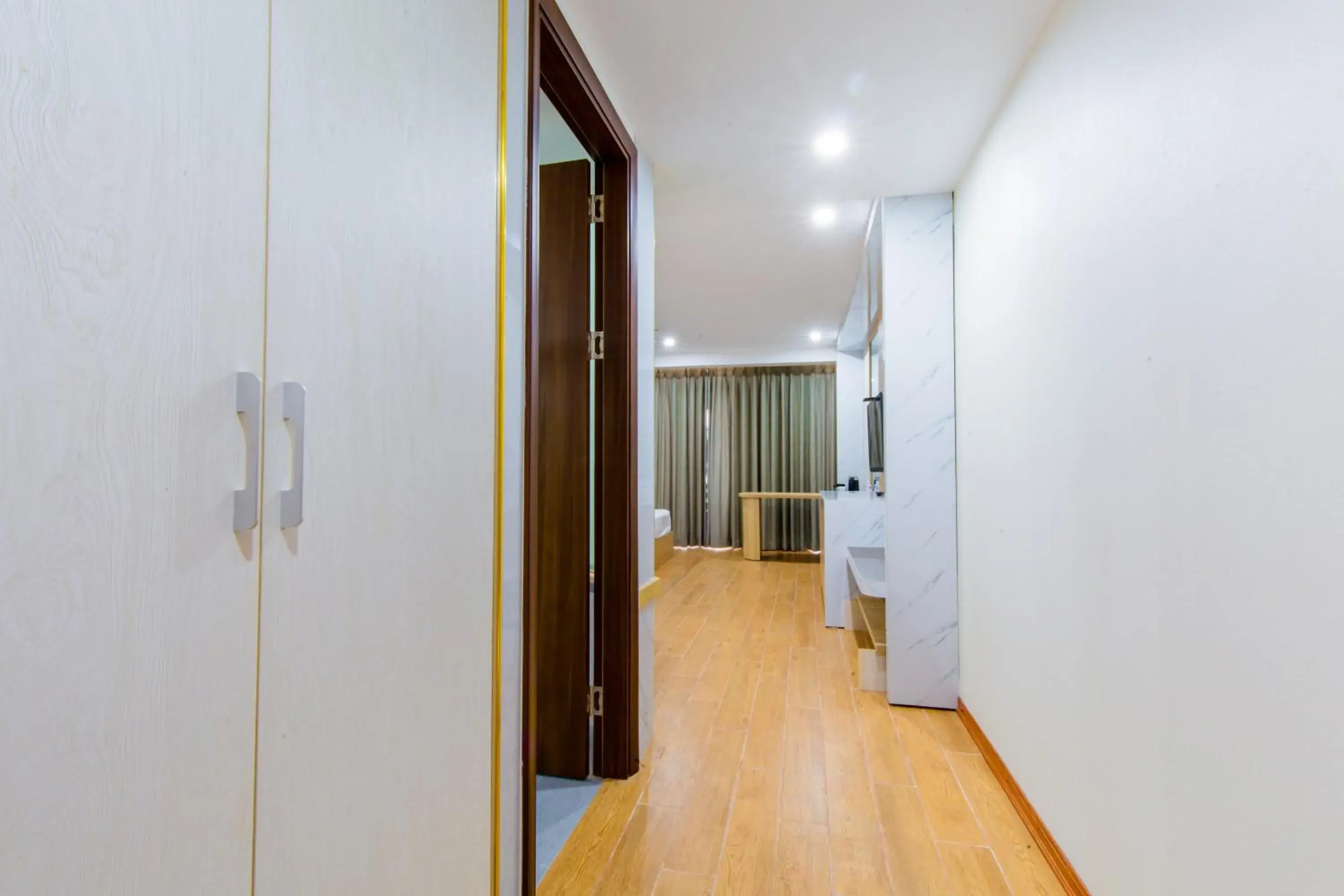 Triple Room with Balcony in SAKURA HOTEL Triple Room with Balcony in SAKURA HOTEL