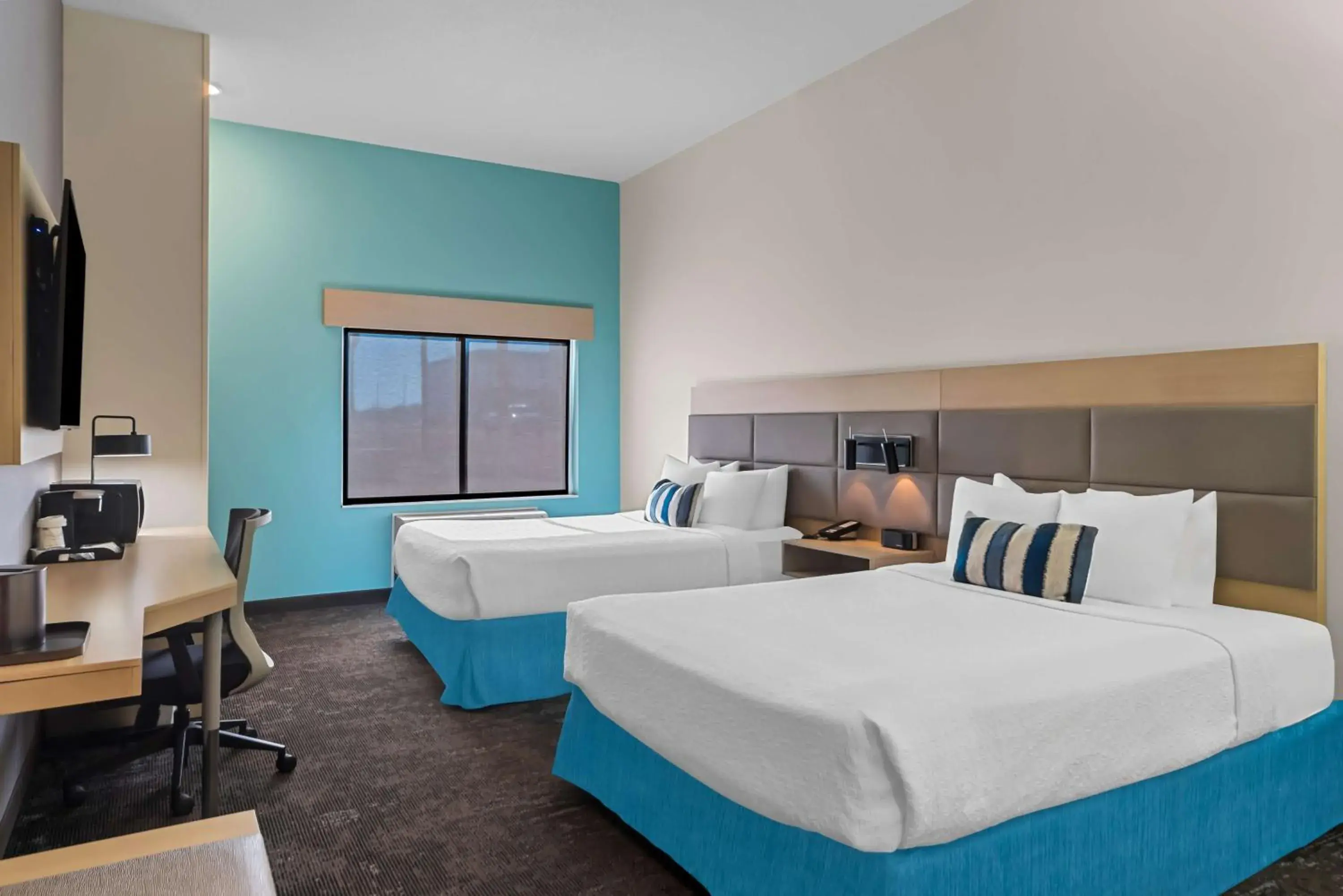 Queen Room with Two Queen Beds and Communication Assitance in Best Western Plus Ogallala Inn Queen Room with Two Queen Beds and Communication Assitance in Best Western Plus Ogallala Inn