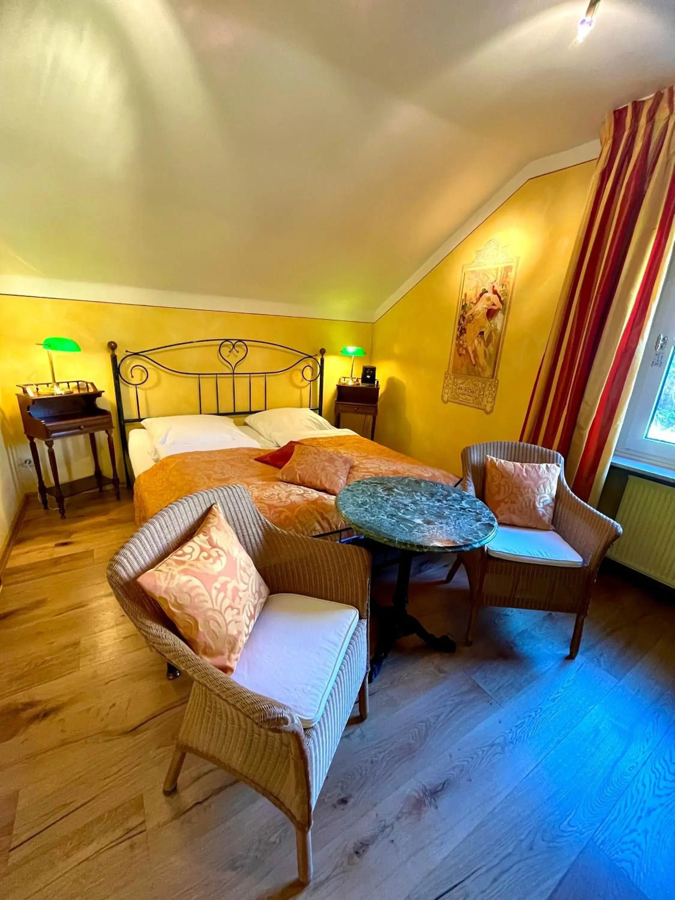 Small Double Room in PARK VILLA zentral am Mittelrhein Zimmer&Apartments Self check in Aparthotel Small Double Room in PARK VILLA zentral am Mittelrhein Zimmer&Apartments Self check in Aparthotel