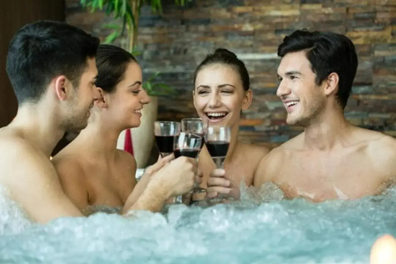 Suite with Hot Tub in Domaine les 2 Mondes Suite with Hot Tub in Domaine les 2 Mondes