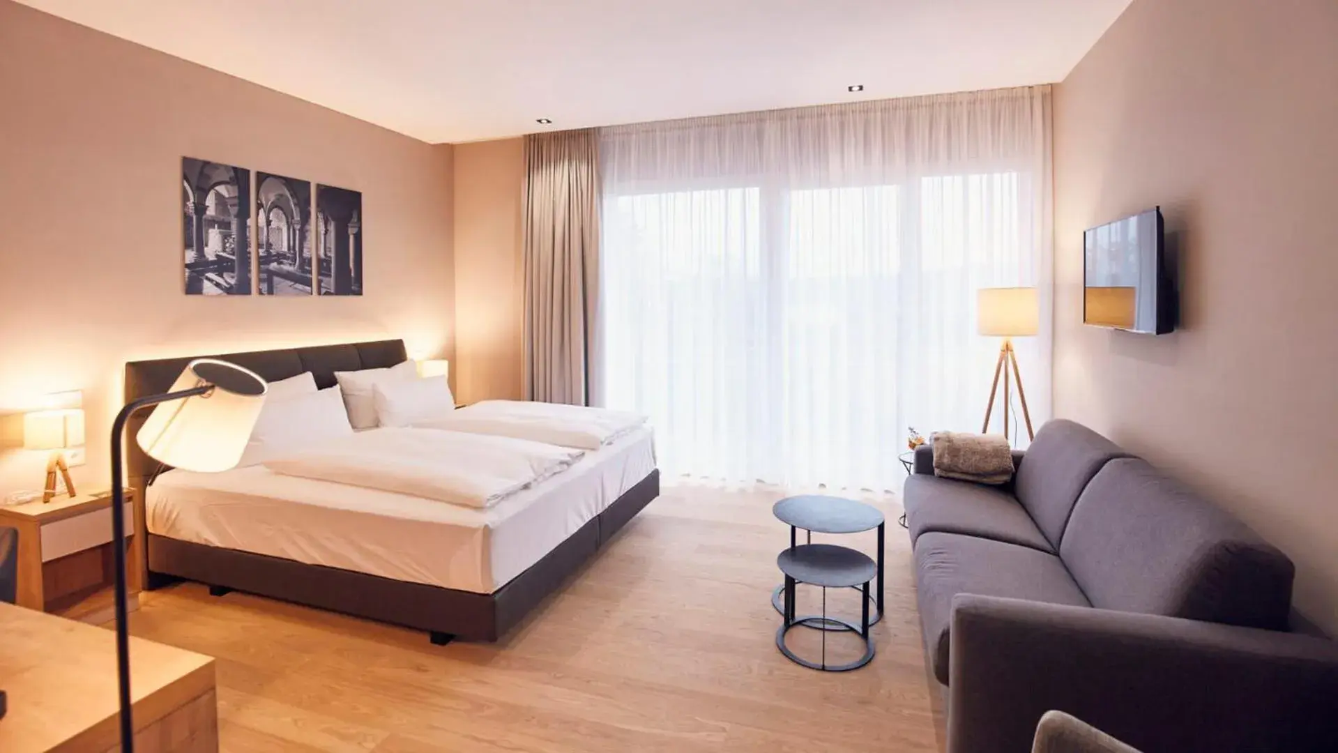 Deluxe Double Room in Seehotel Maria Laach Deluxe Double Room in Seehotel Maria Laach