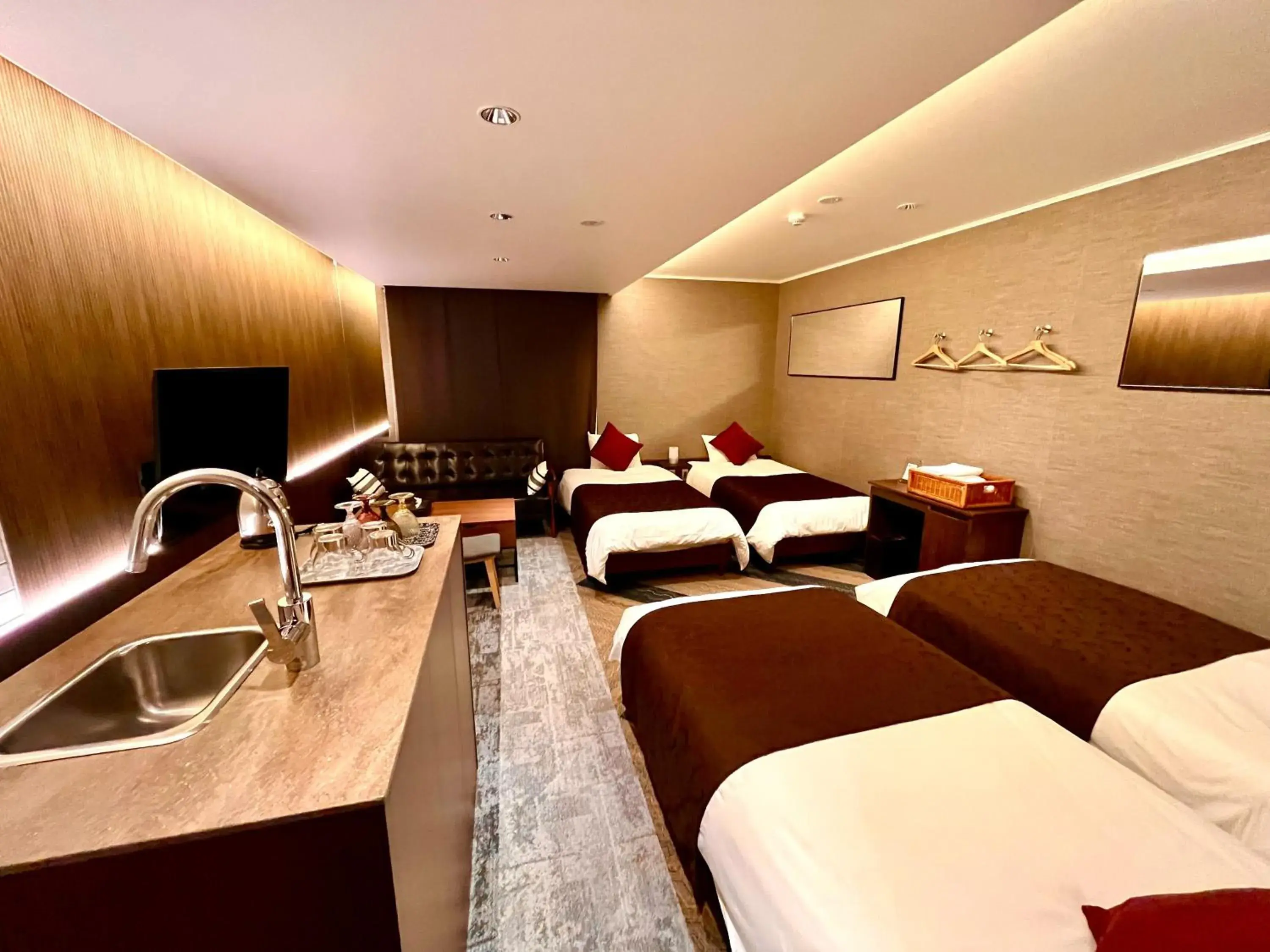 Superior Quadruple Room in Beautemps Superior Quadruple Room in Beautemps