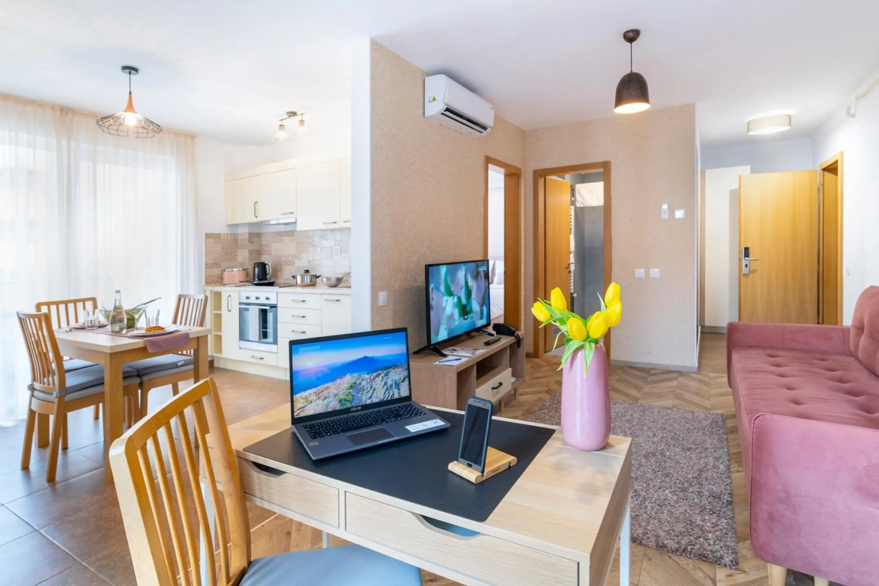 TCI Apartments TCI Apartments