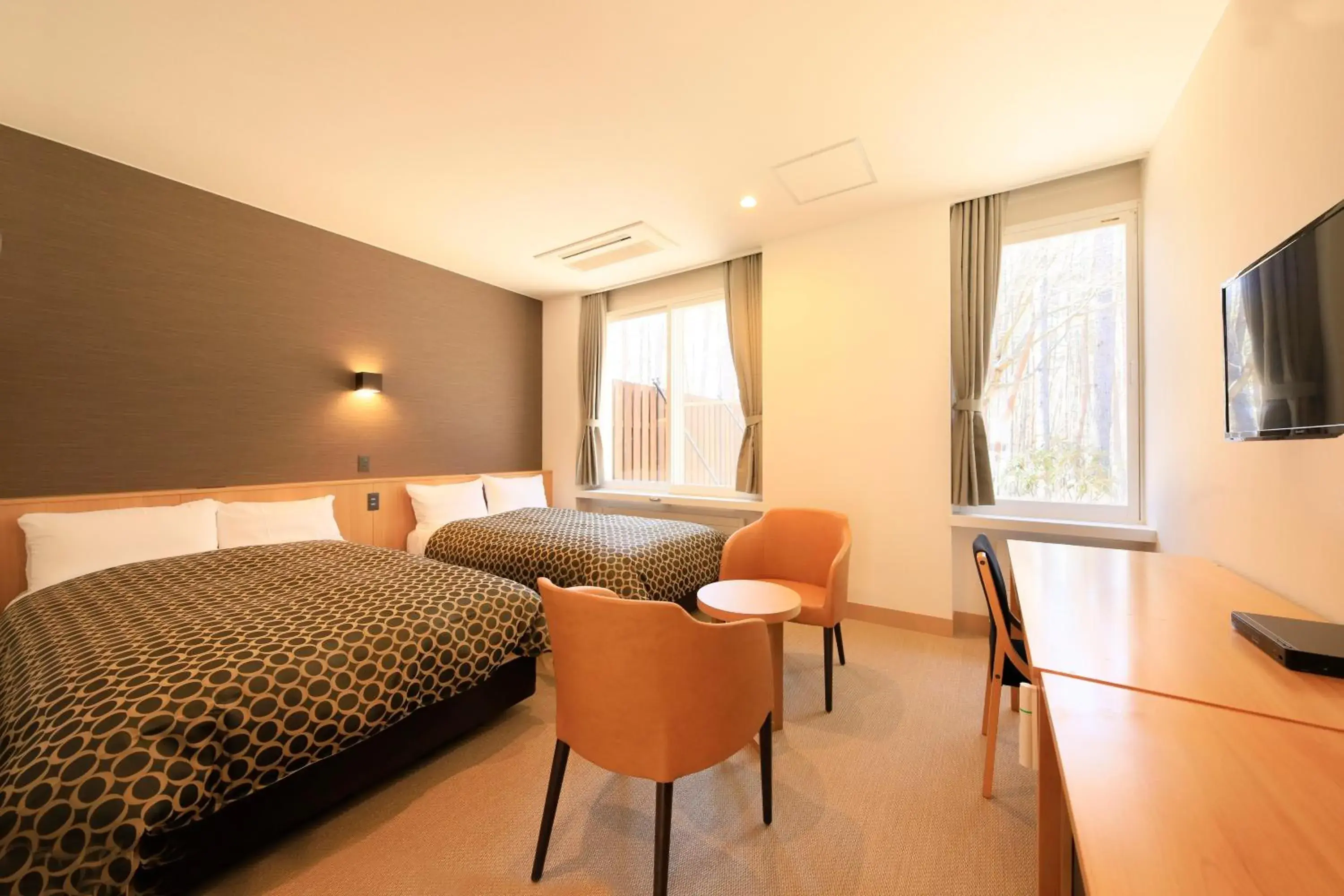 Economy Twin Room - single occupancy in Yutorelo Tateshina Hotel with DOGS Economy Twin Room - single occupancy in Yutorelo Tateshina Hotel with DOGS