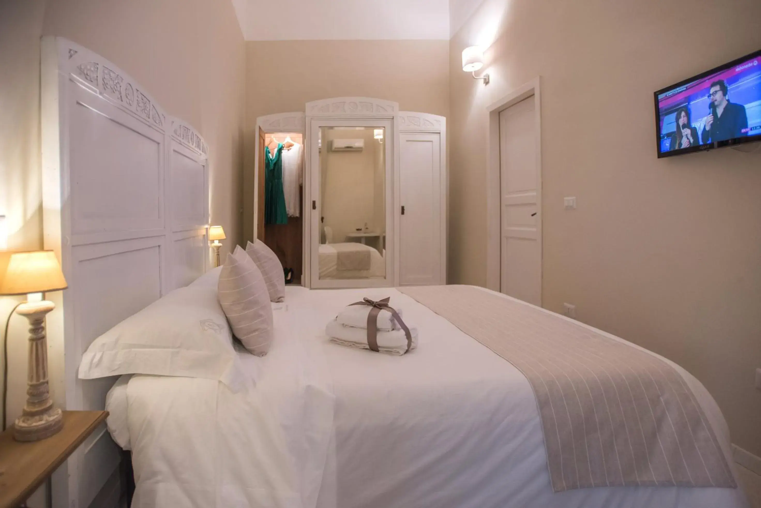 Standard Double Room - single occupancy in Palazzo Belsanti Standard Double Room - single occupancy in Palazzo Belsanti