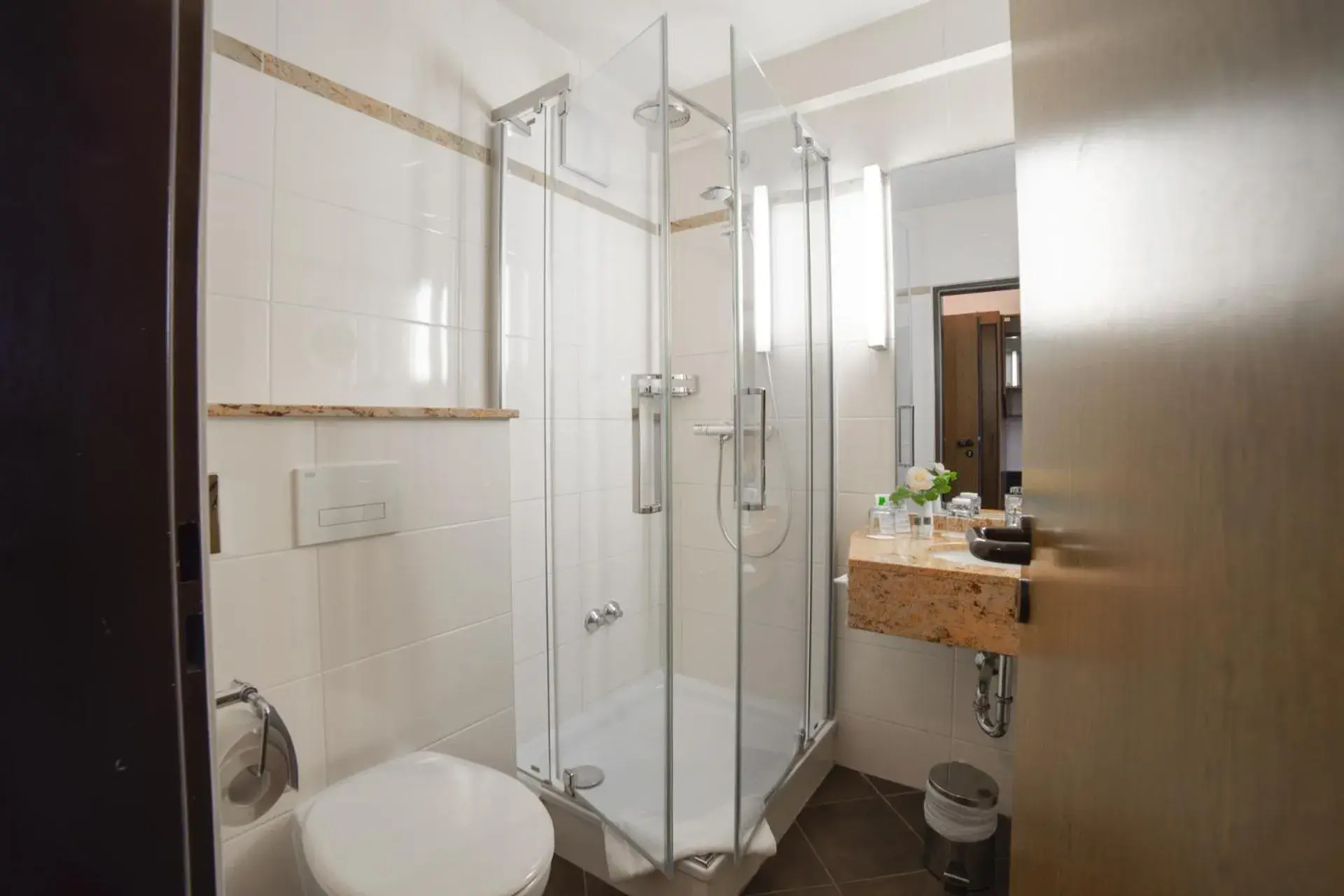 Single Room - single occupancy in City Club Hotel Single Room - single occupancy in City Club Hotel