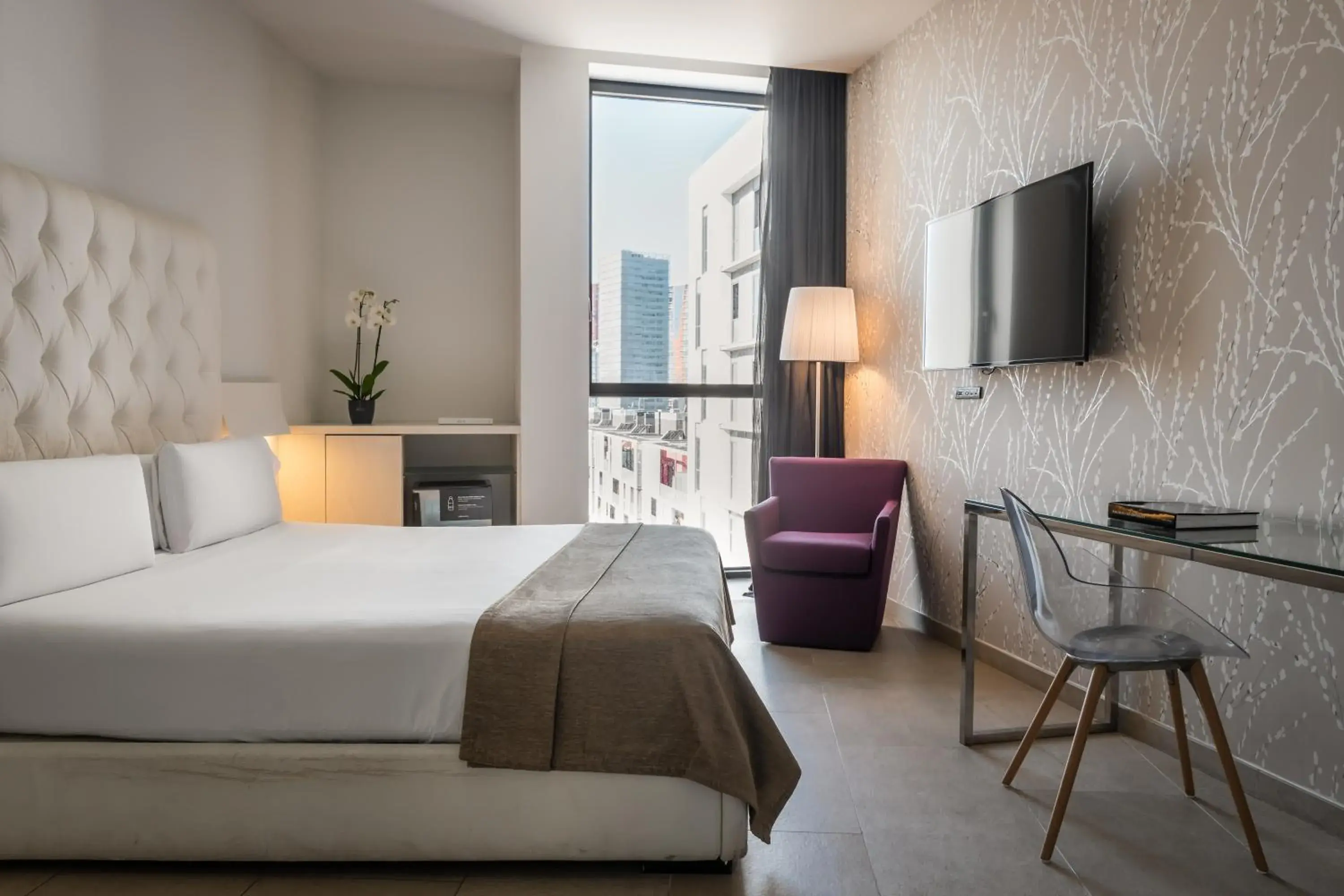 Suite with Spa Bath in Hotel SB Plaza Europa Suite with Spa Bath in Hotel SB Plaza Europa