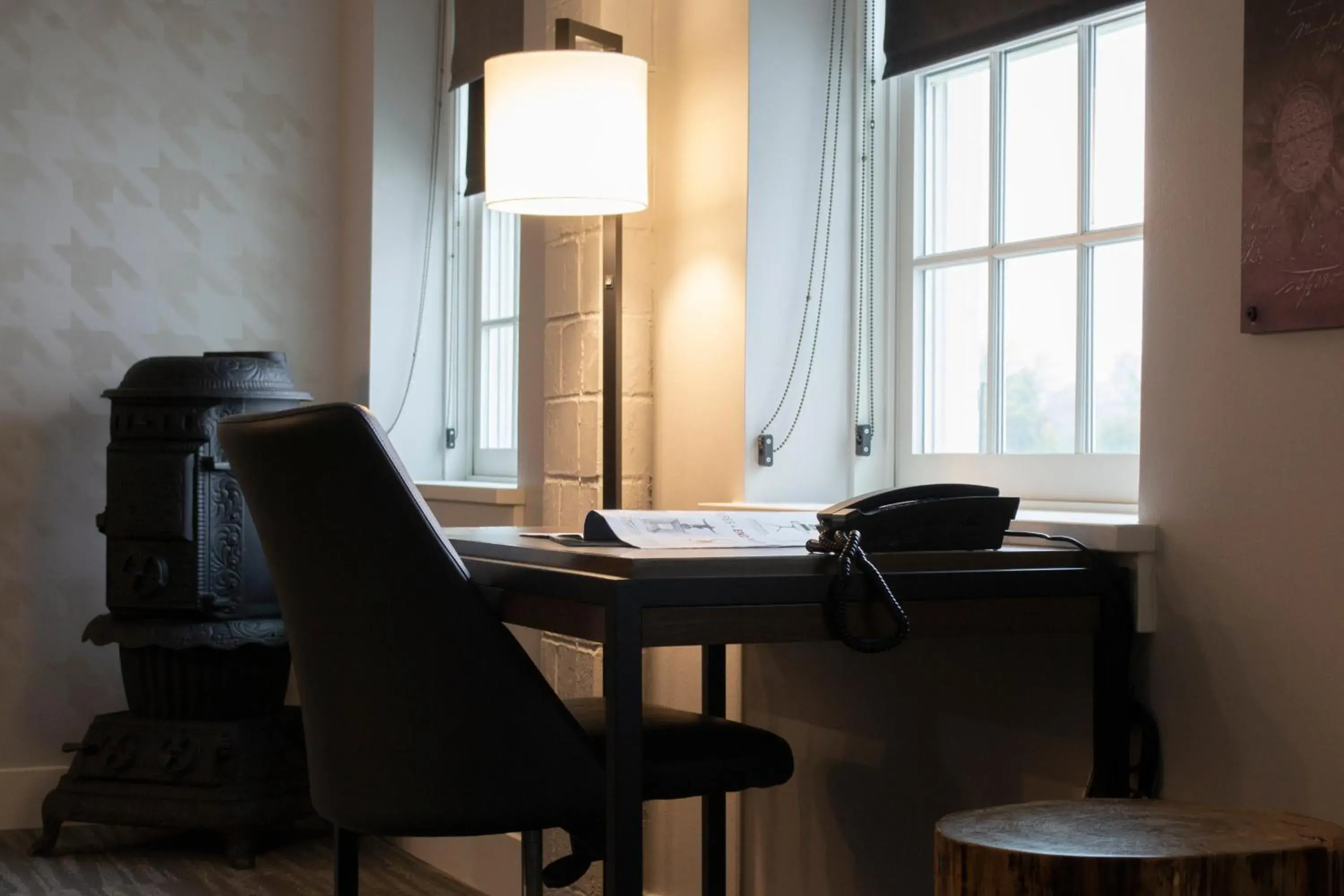 Standard Queen Room in Hotel Millwright Standard Queen Room in Hotel Millwright