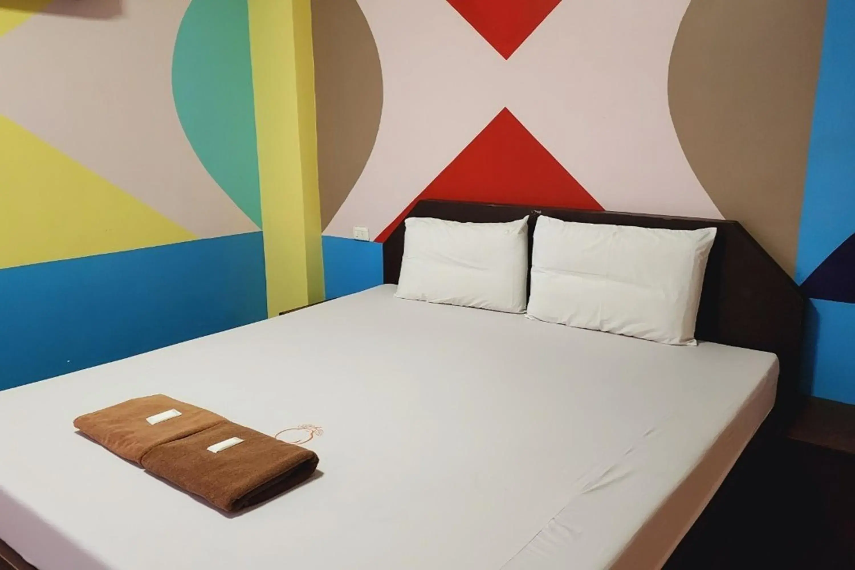 Deluxe Room in Chompoo Inn Deluxe Room in Chompoo Inn