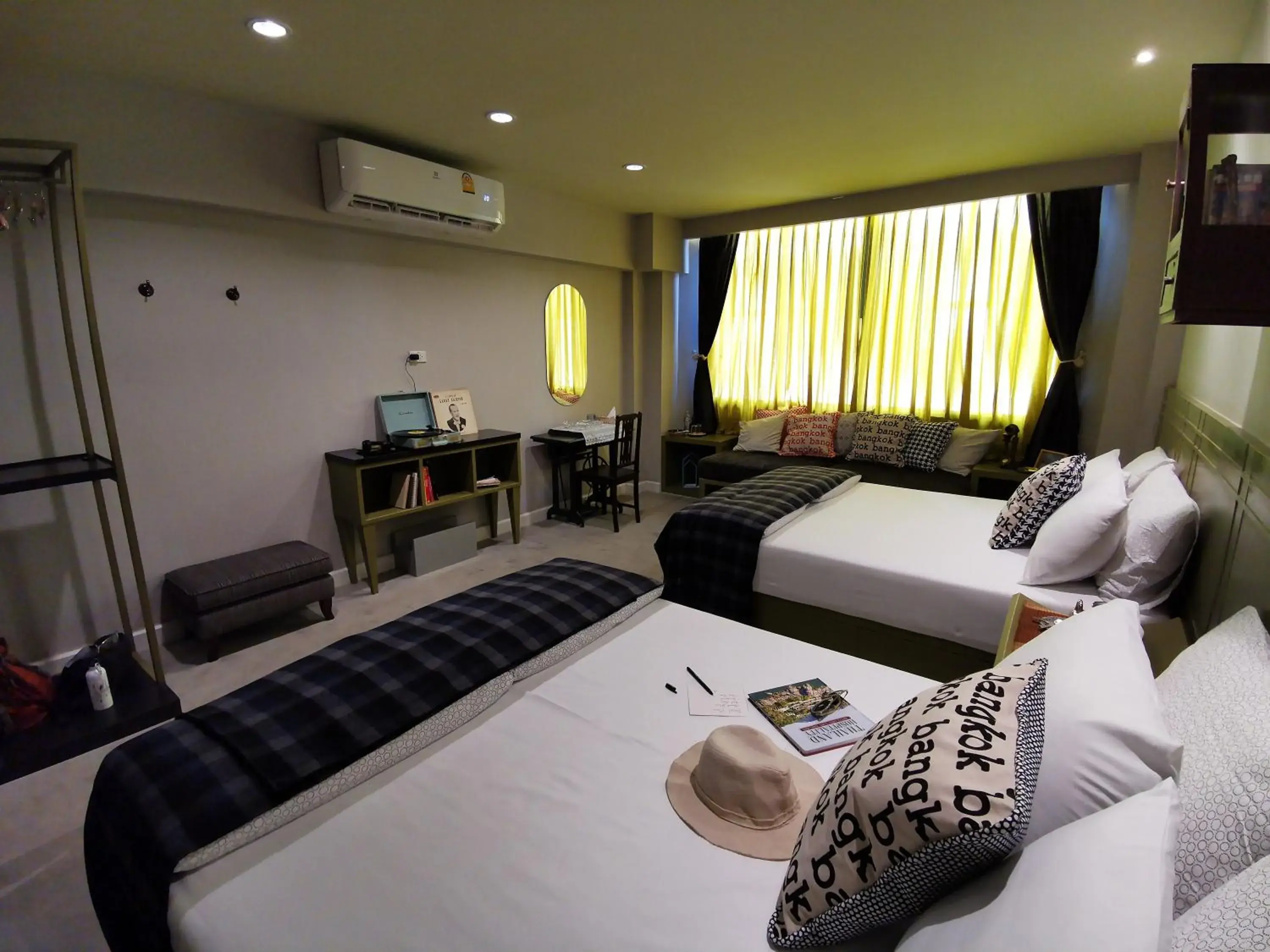 Family Room with Terrace in Chomm House Family Room with Terrace in Chomm House