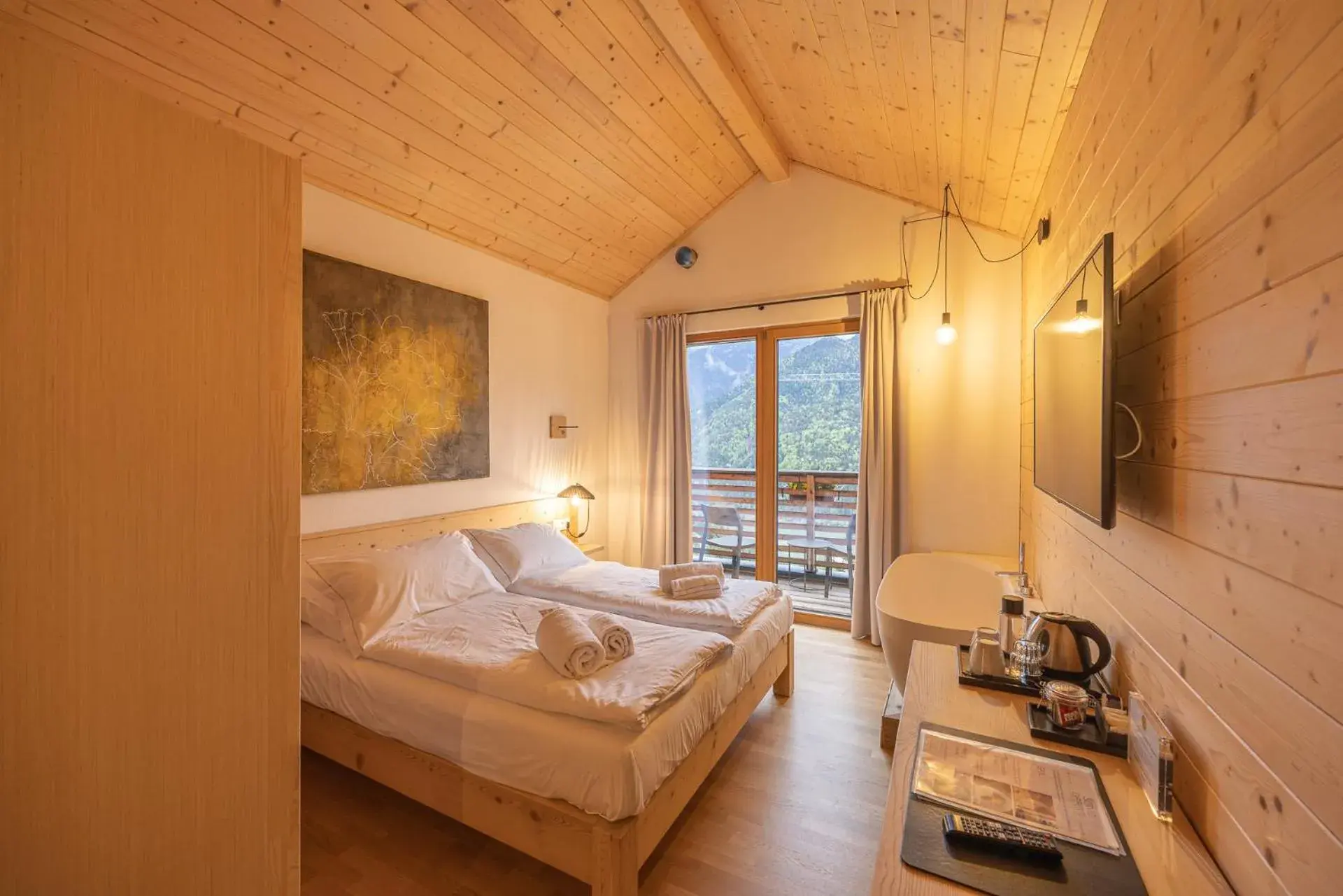 Standard Double Room - single occupancy in Giallo Dolomiti Wellness Standard Double Room - single occupancy in Giallo Dolomiti Wellness