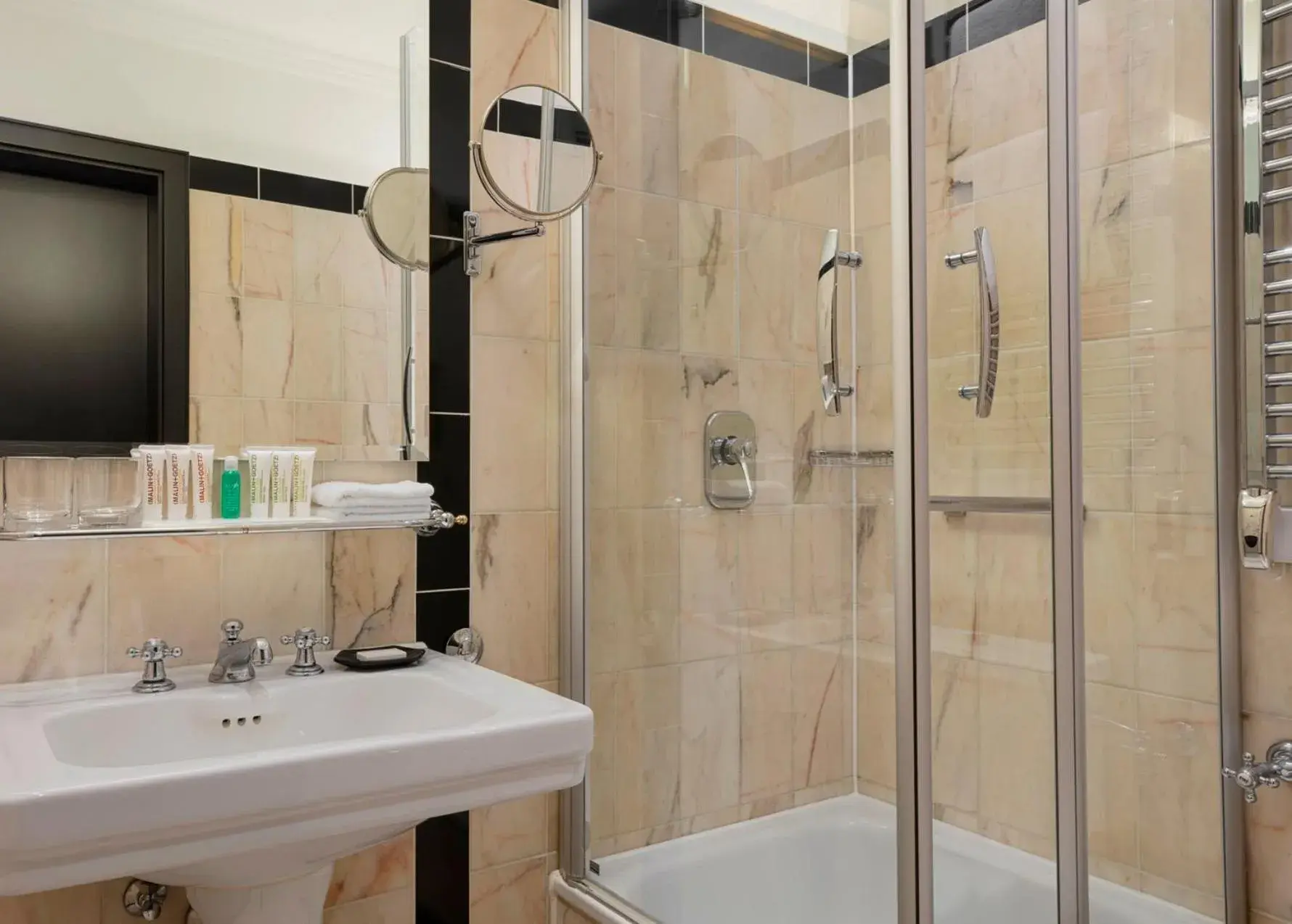 Deluxe, Guest room, 1 King in Le Méridien Grand Hotel Nürnberg Deluxe, Guest room, 1 King in Le Méridien Grand Hotel Nürnberg