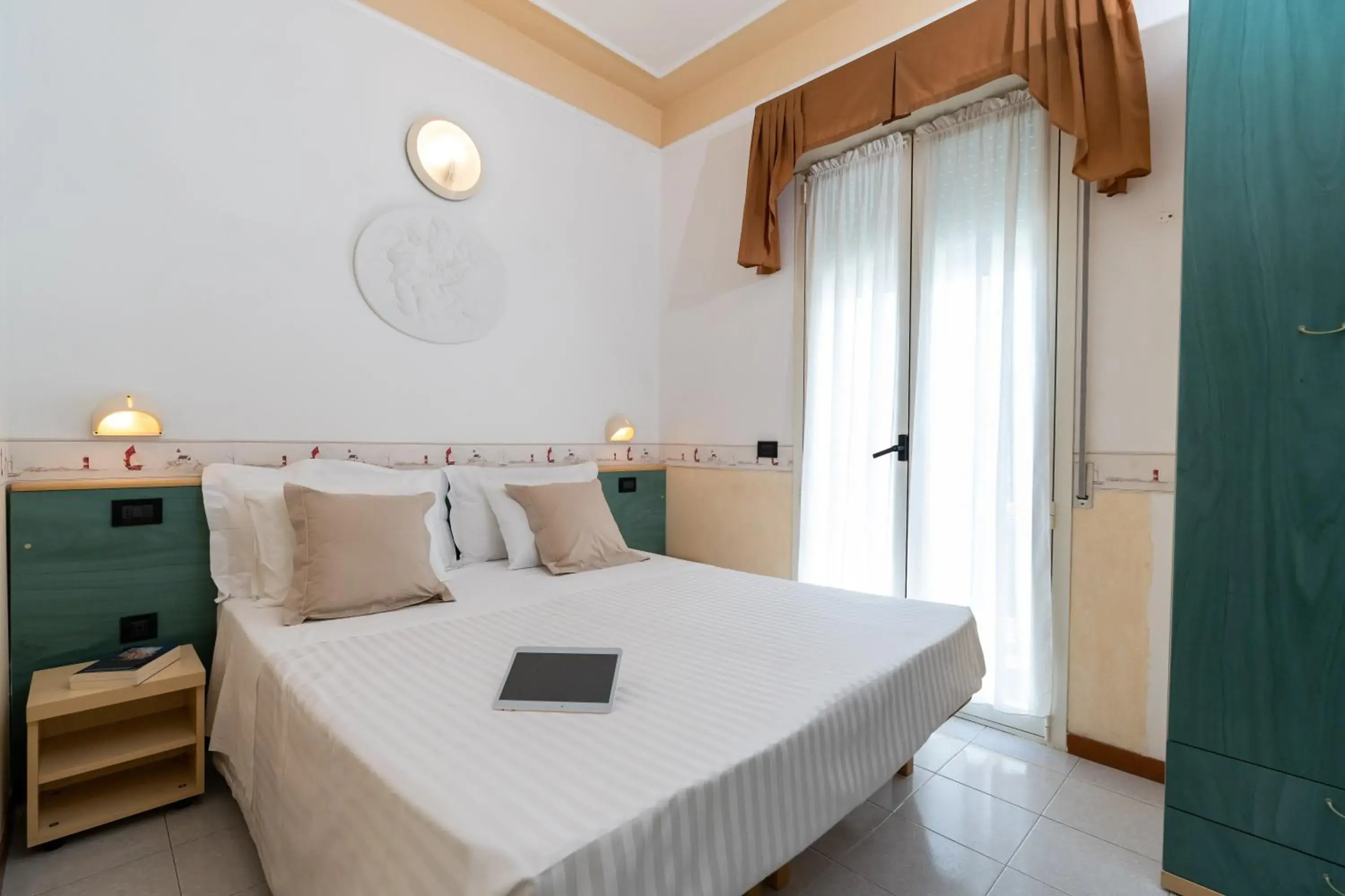 Standard Double or Twin Room in Hotel Estense Standard Double or Twin Room in Hotel Estense