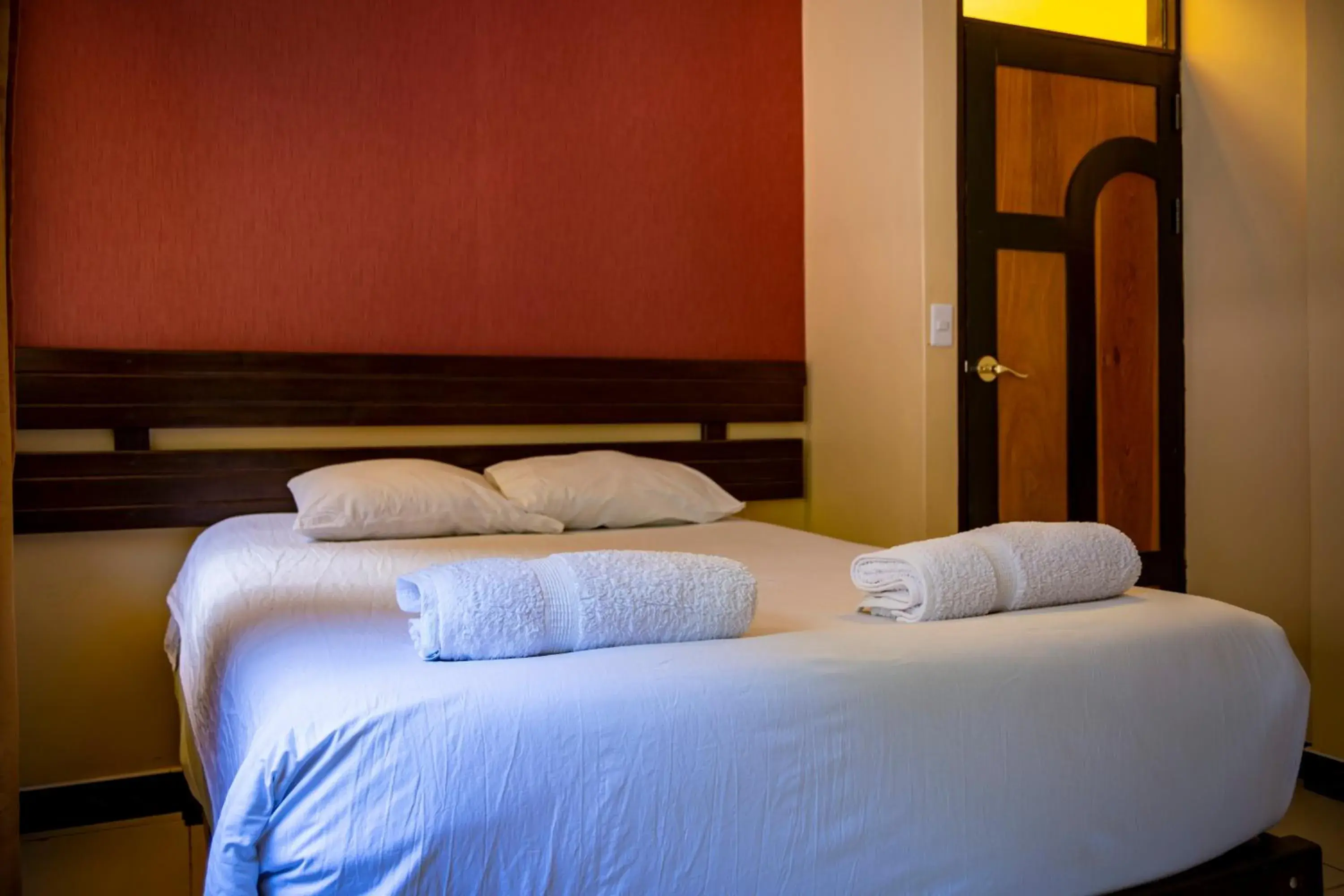 Double Room - single occupancy in Don Feli House Double Room - single occupancy in Don Feli House