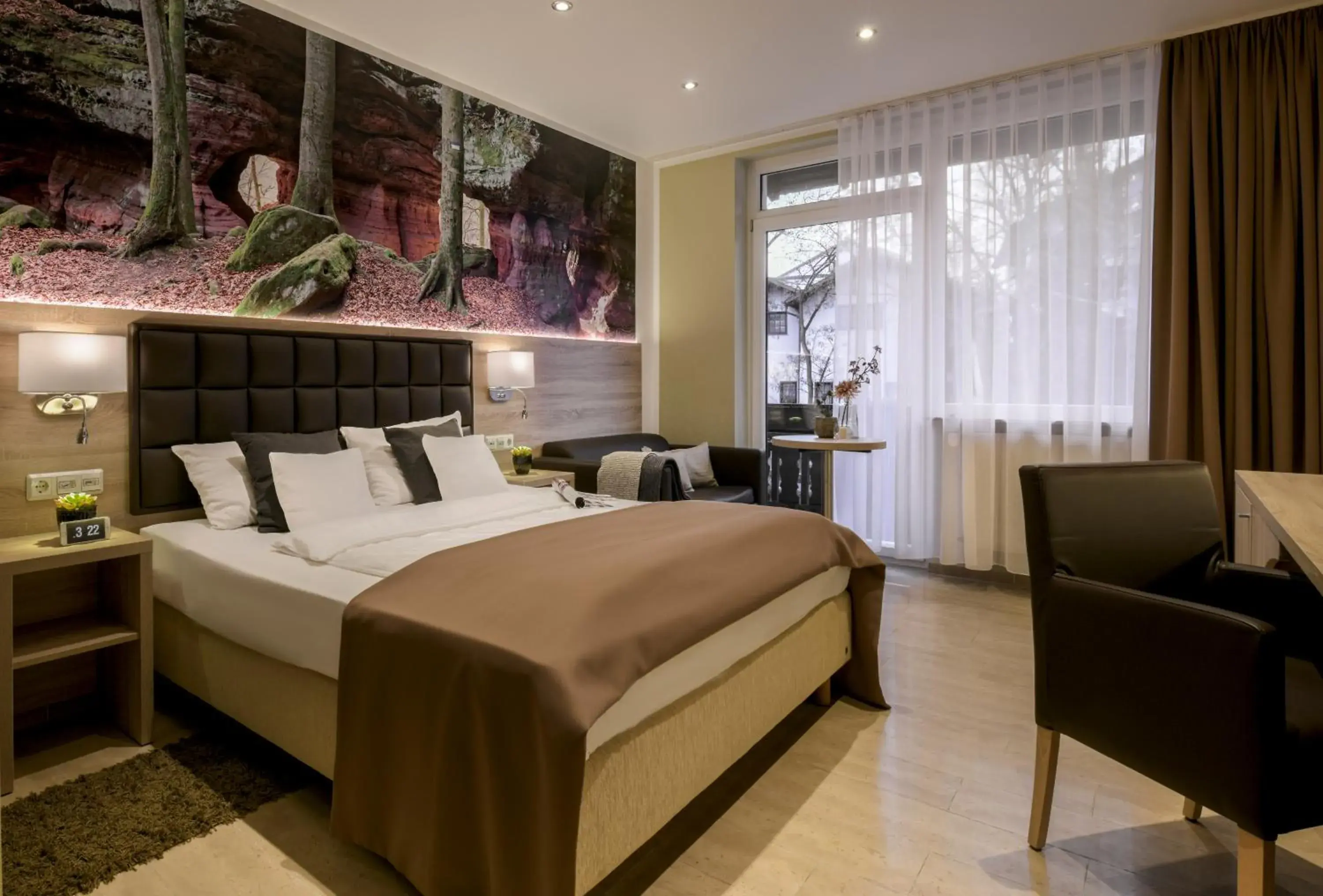 Comfort Triple Room in Hotel-Restaurant Barbarossahof Comfort Triple Room in Hotel-Restaurant Barbarossahof