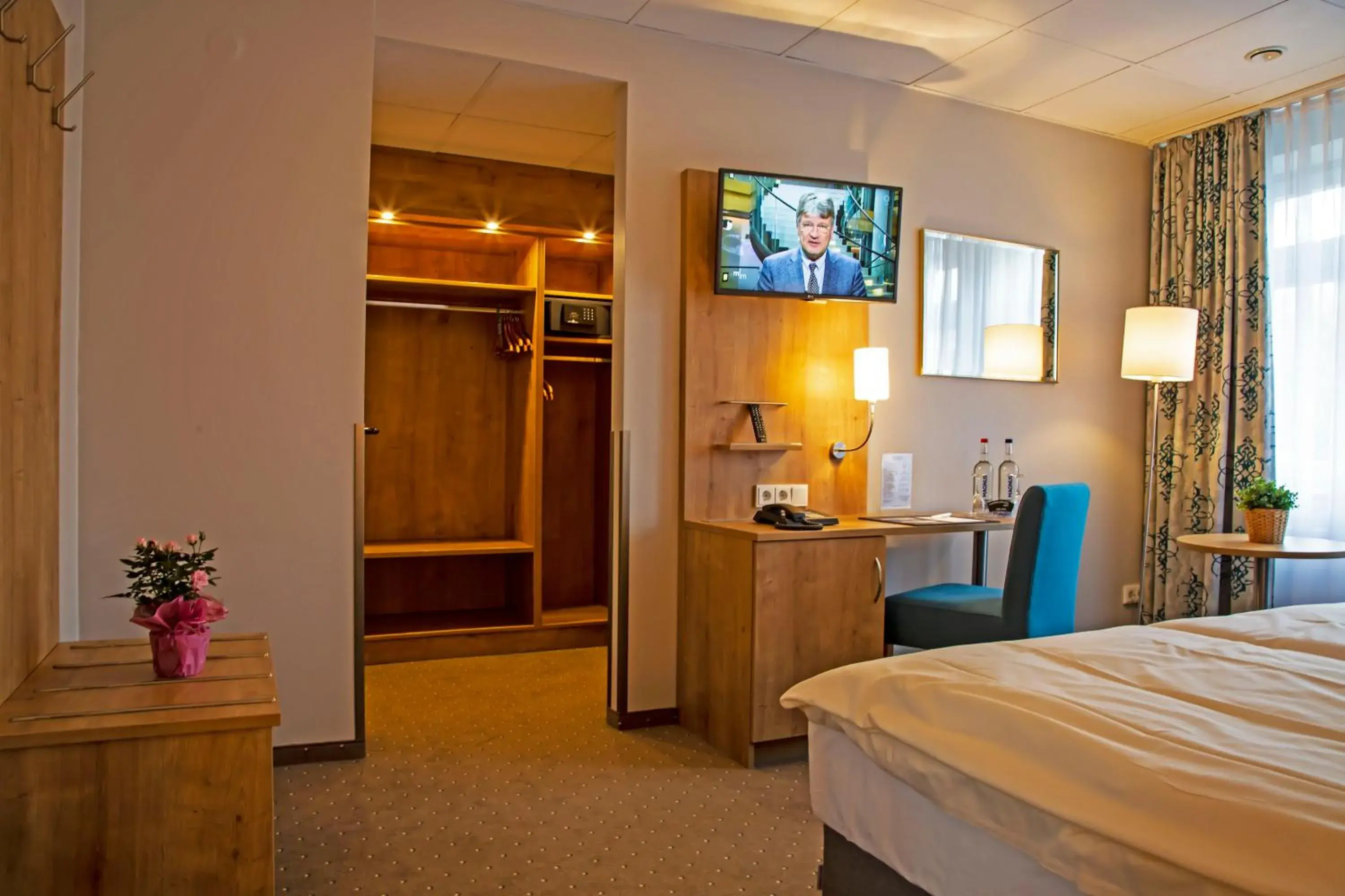 Deluxe Double or Twin Room in Hotel Kreuzer Deluxe Double or Twin Room in Hotel Kreuzer