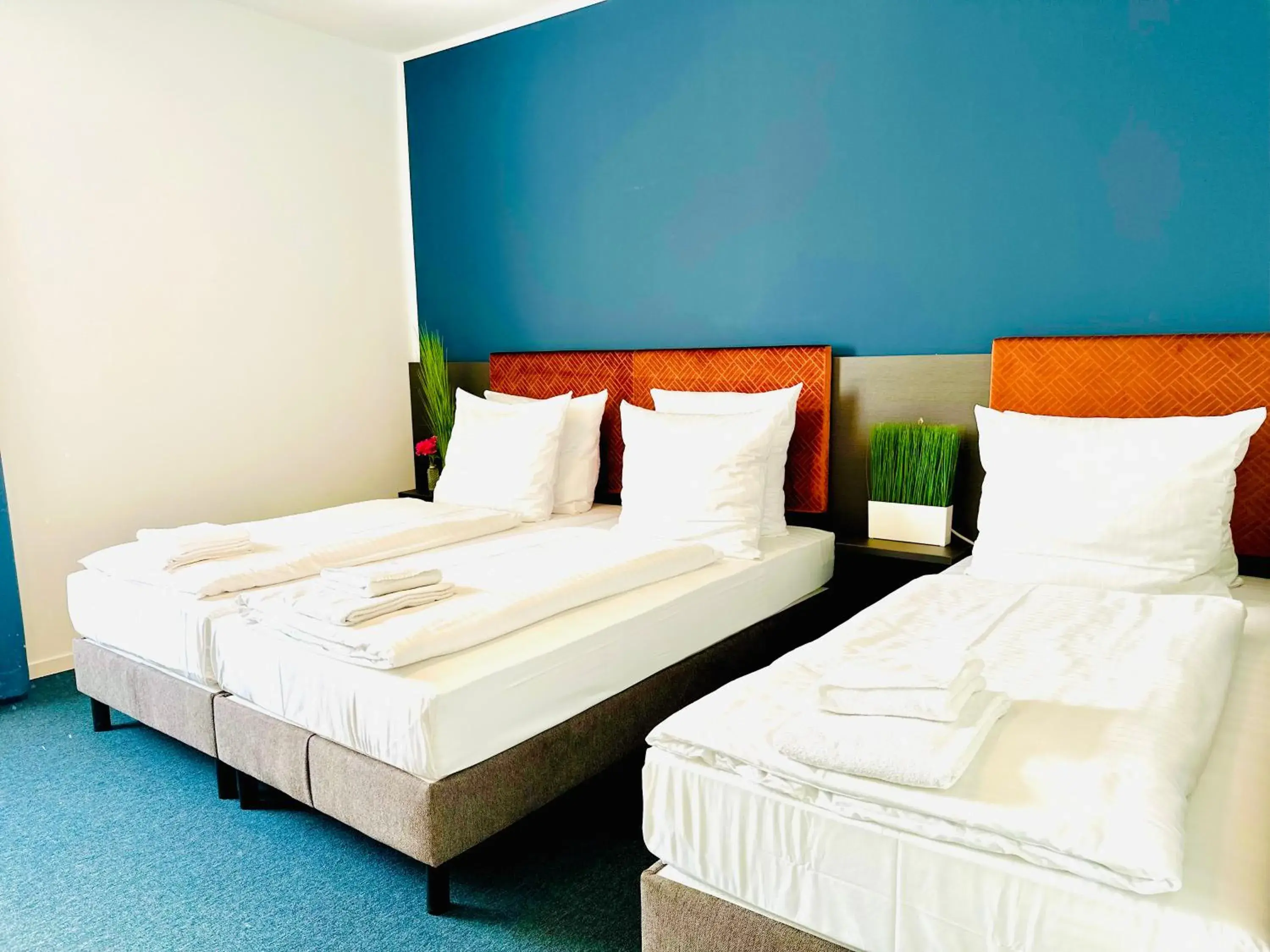 Arthotel Ambassador Wiesbaden - FREE PARKING Arthotel Ambassador Wiesbaden - FREE PARKING