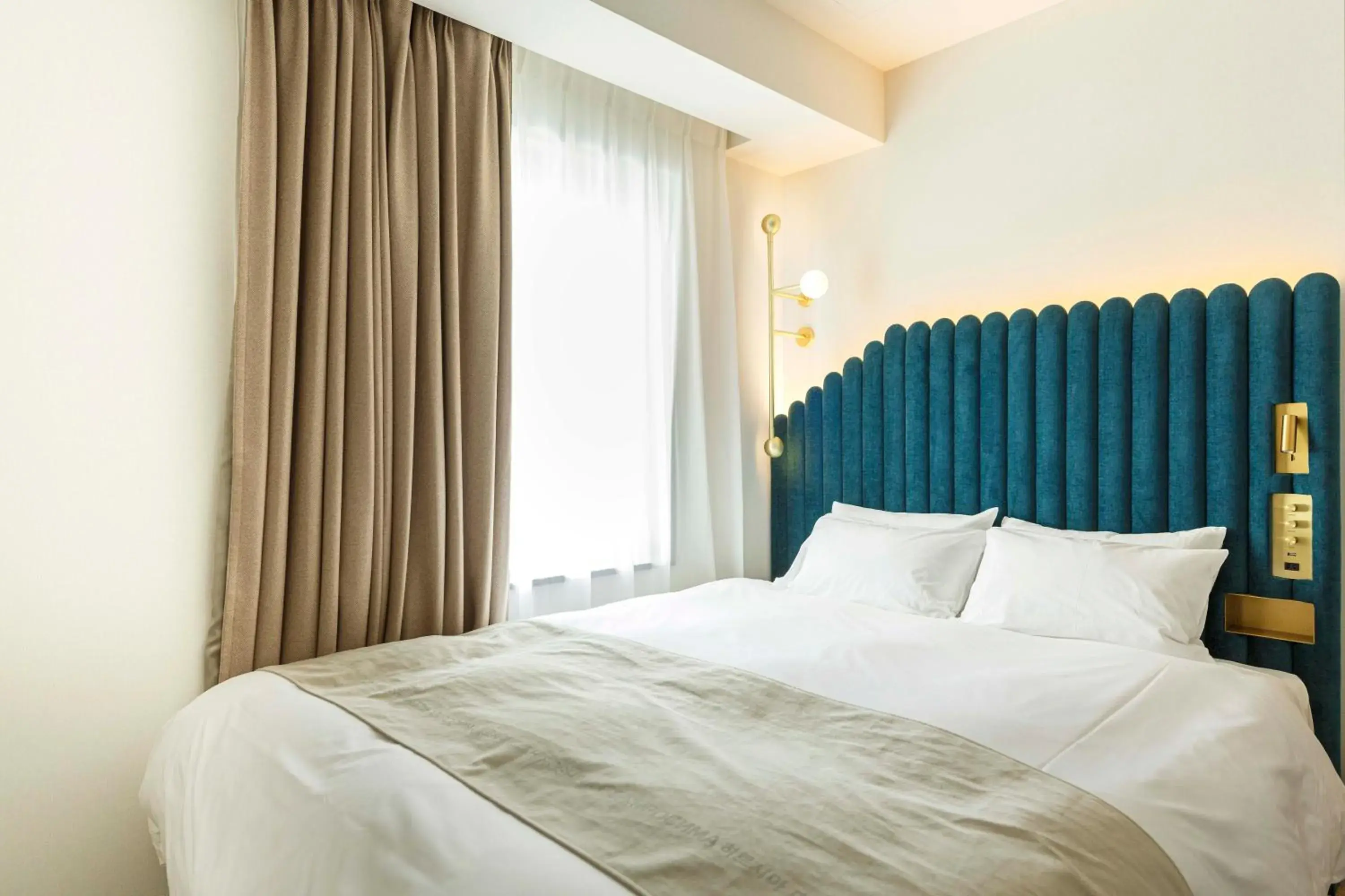 Standard Queen Room in The Knot Hiroshima Standard Queen Room in The Knot Hiroshima