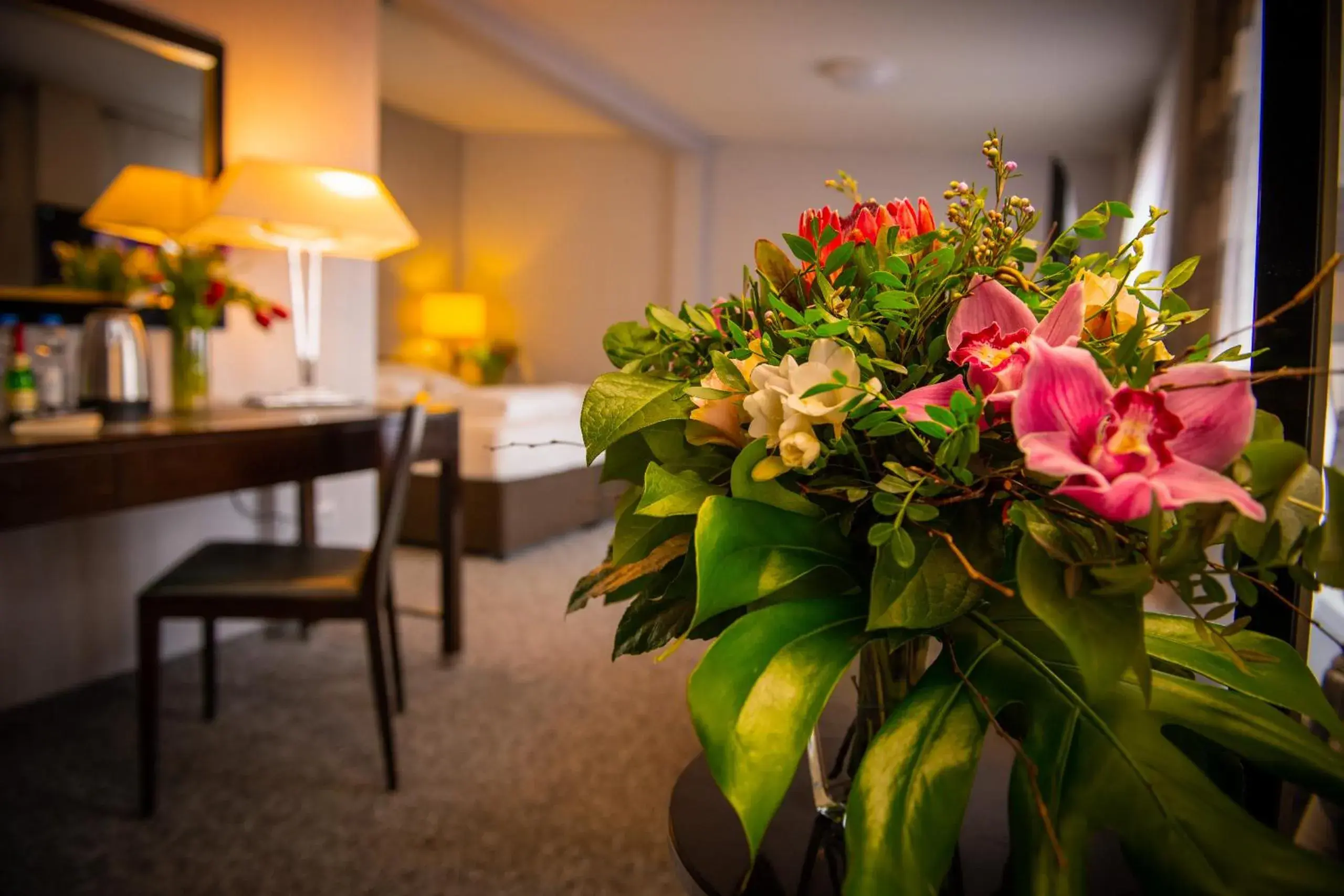 Deluxe Double Room (2 Adults + 1 Child) in Bölsche Hotel Deluxe Double Room (2 Adults + 1 Child) in Bölsche Hotel