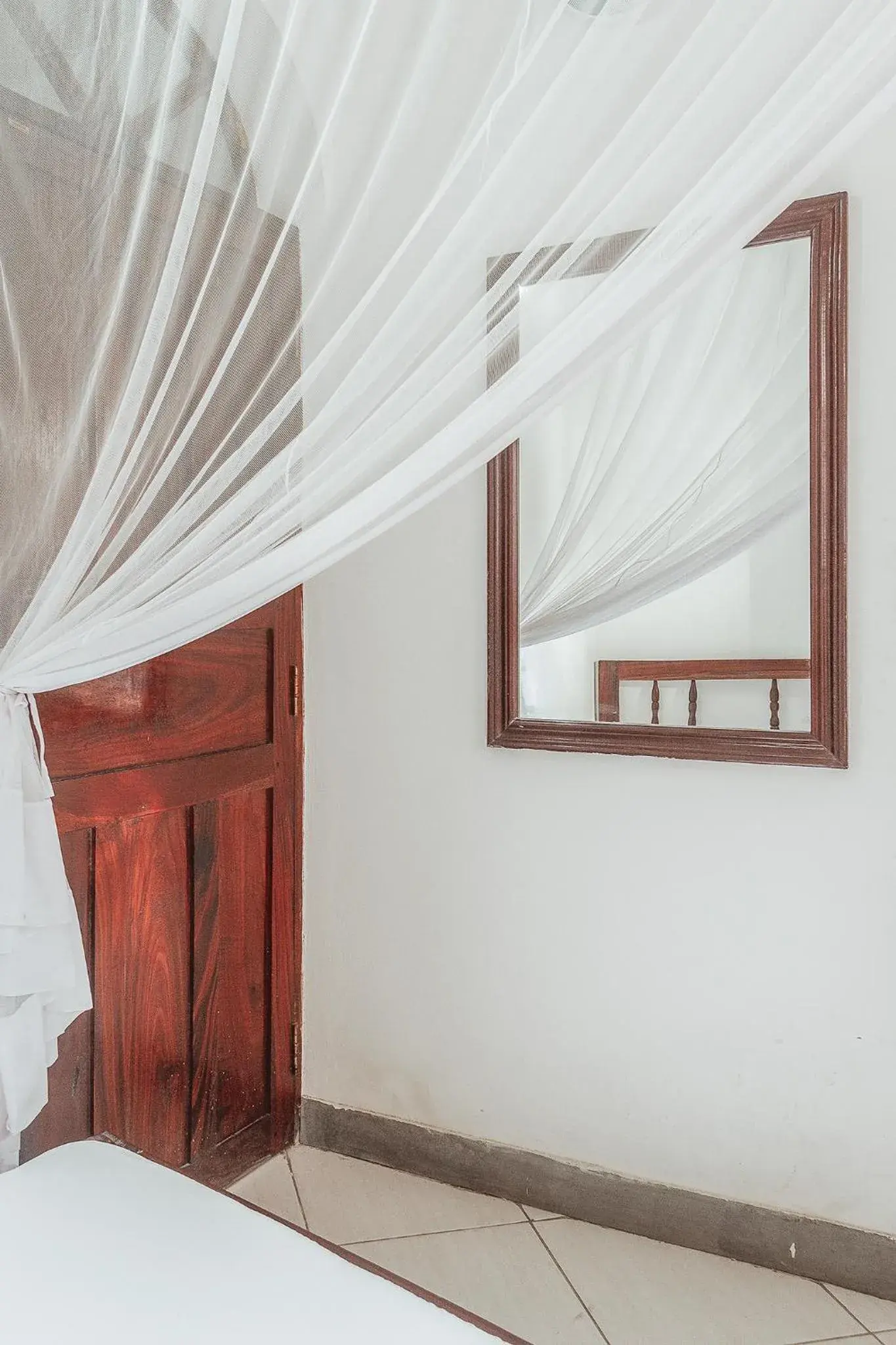 Deluxe Double Room with Shower in Kelele Square Deluxe Double Room with Shower in Kelele Square