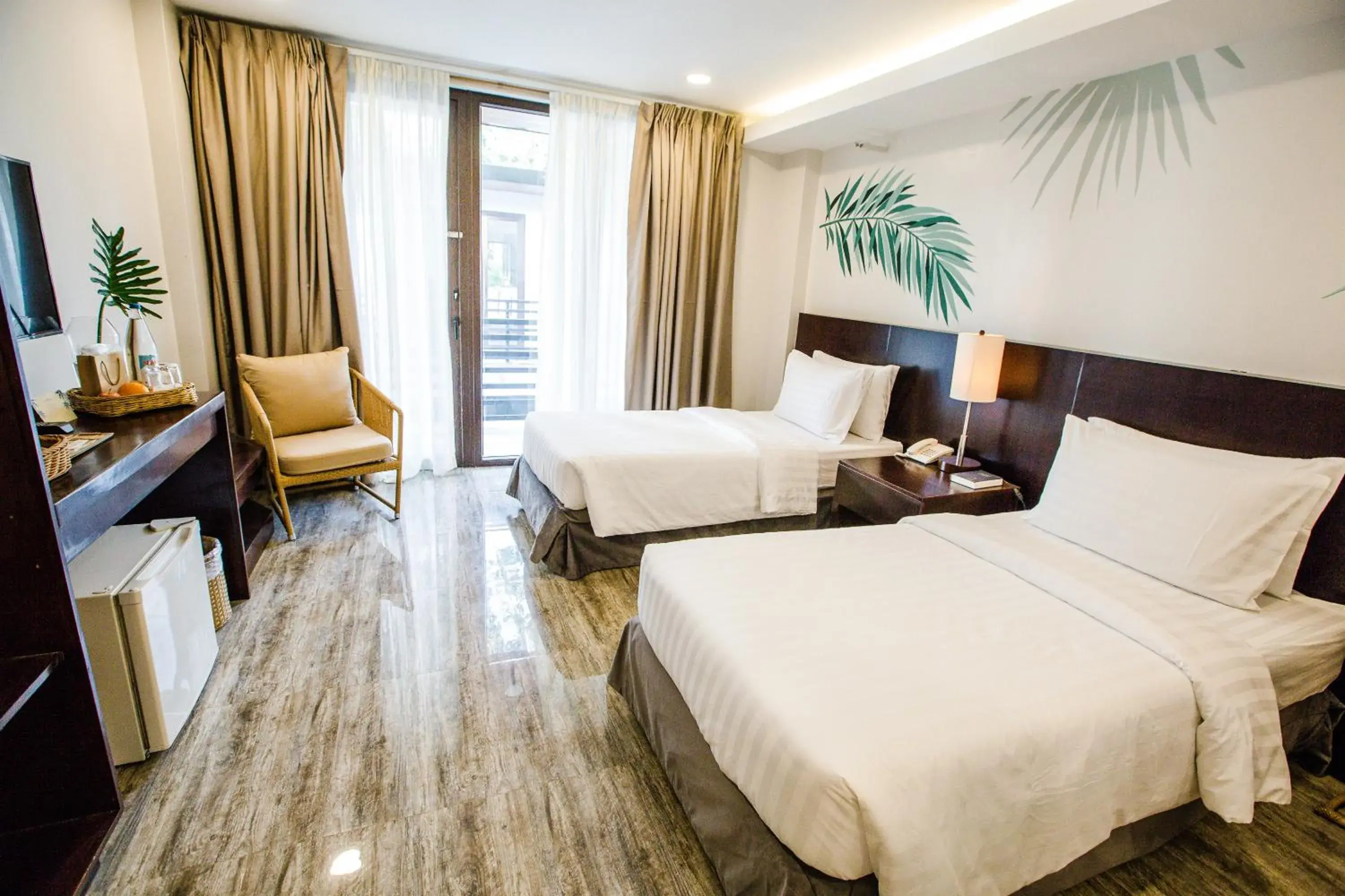 Superior Double or Twin Room in Holiday Suites Port Barton Superior Double or Twin Room in Holiday Suites Port Barton