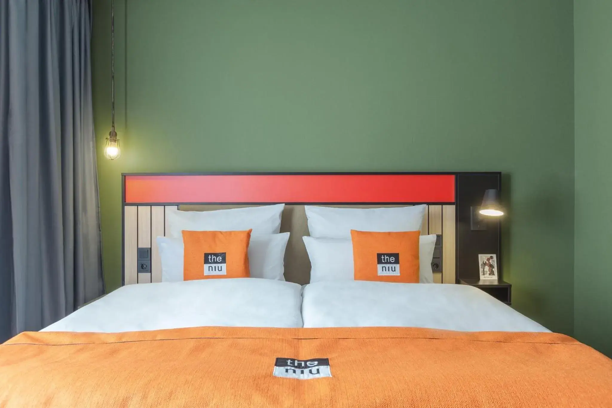 Standard Queen Room - Disability Access in Holiday Inn - the niu, Amity Potsdam by IHG Standard Queen Room - Disability Access in Holiday Inn - the niu, Amity Potsdam by IHG