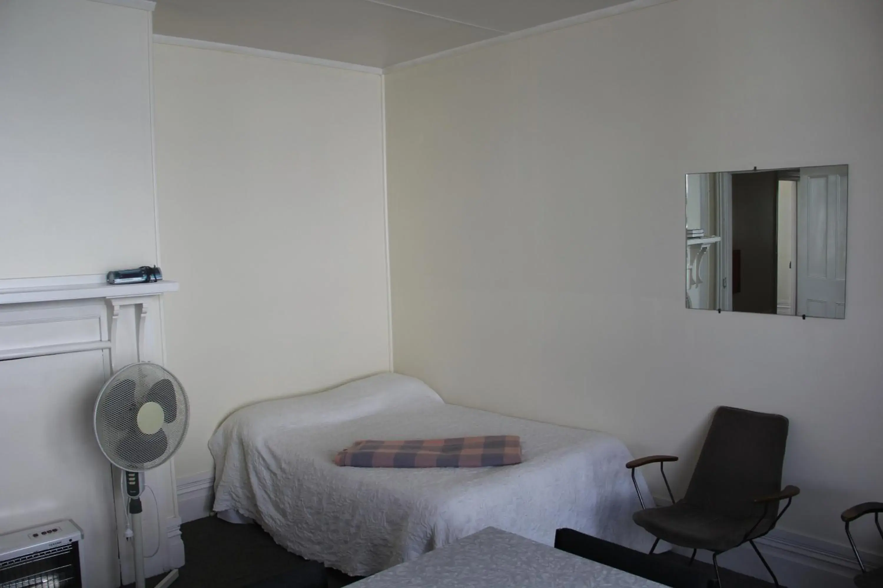 Standard Double Room with Shared Bathroom in Taihape Motels Standard Double Room with Shared Bathroom in Taihape Motels