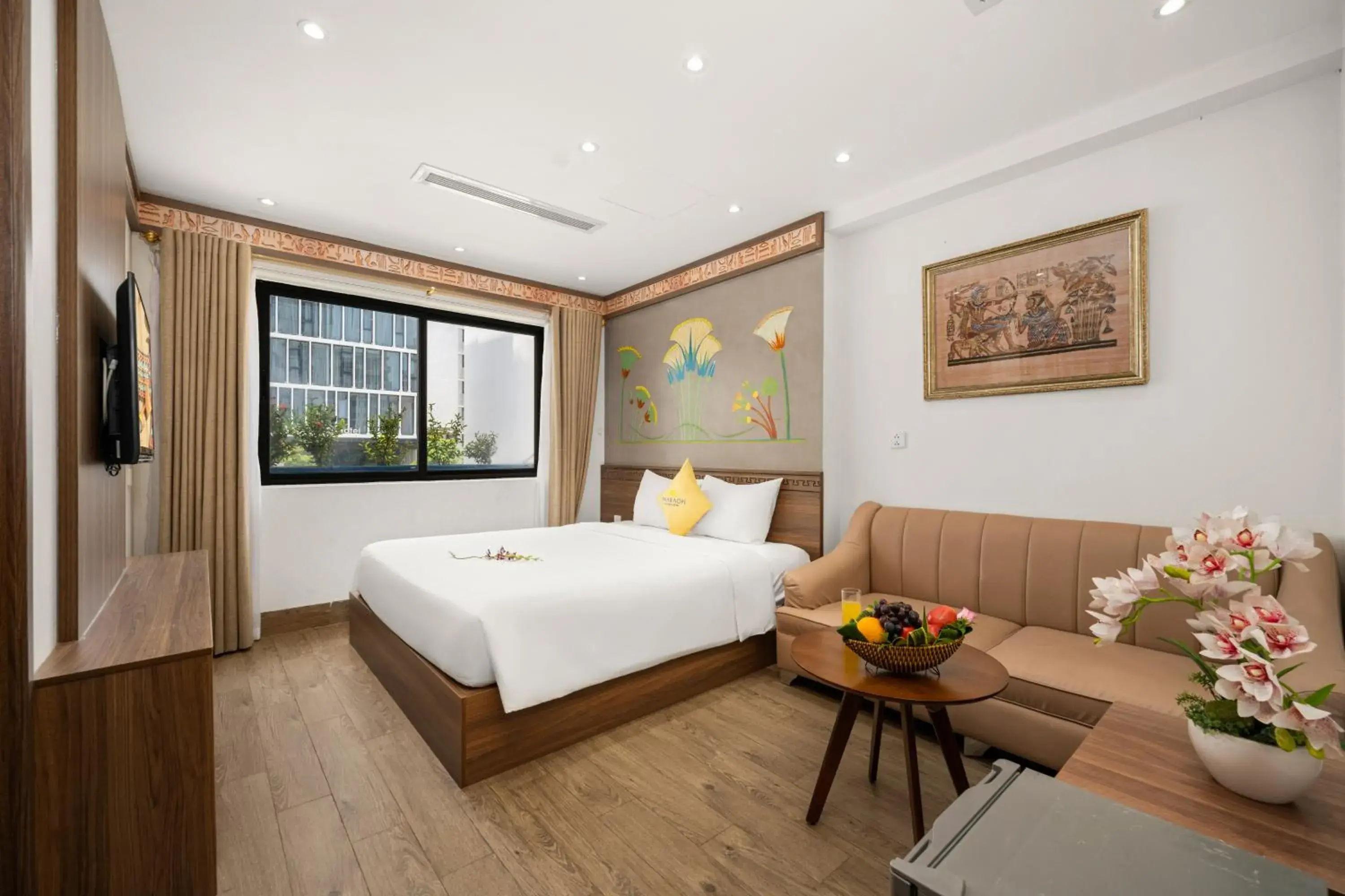 Family Room with Bath in Pharaoh Boutique Hotel Danang Family Room with Bath in Pharaoh Boutique Hotel Danang